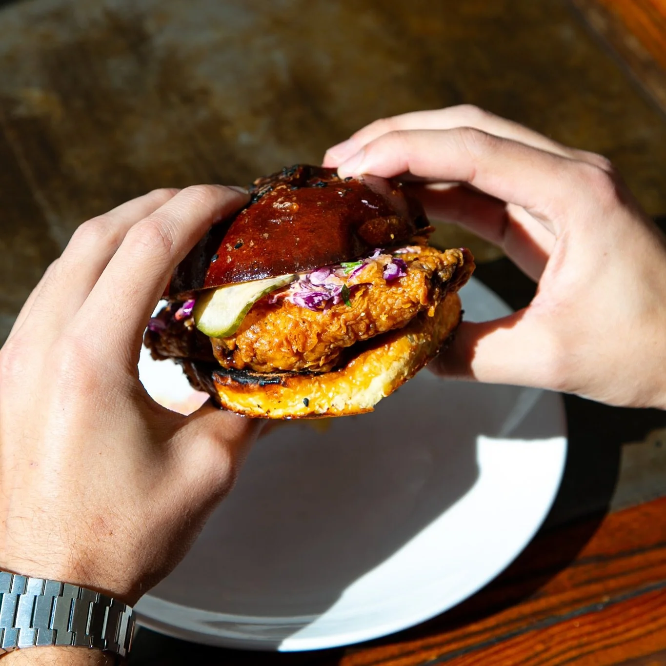 lunch feature! 🥪

&bull;the southern italian&bull;
nashville hot fried chicken, cabbage slaw, pickles, calabrian chili honey, house-made sourdough brioche bun

✨available till 2:30 pm✨
