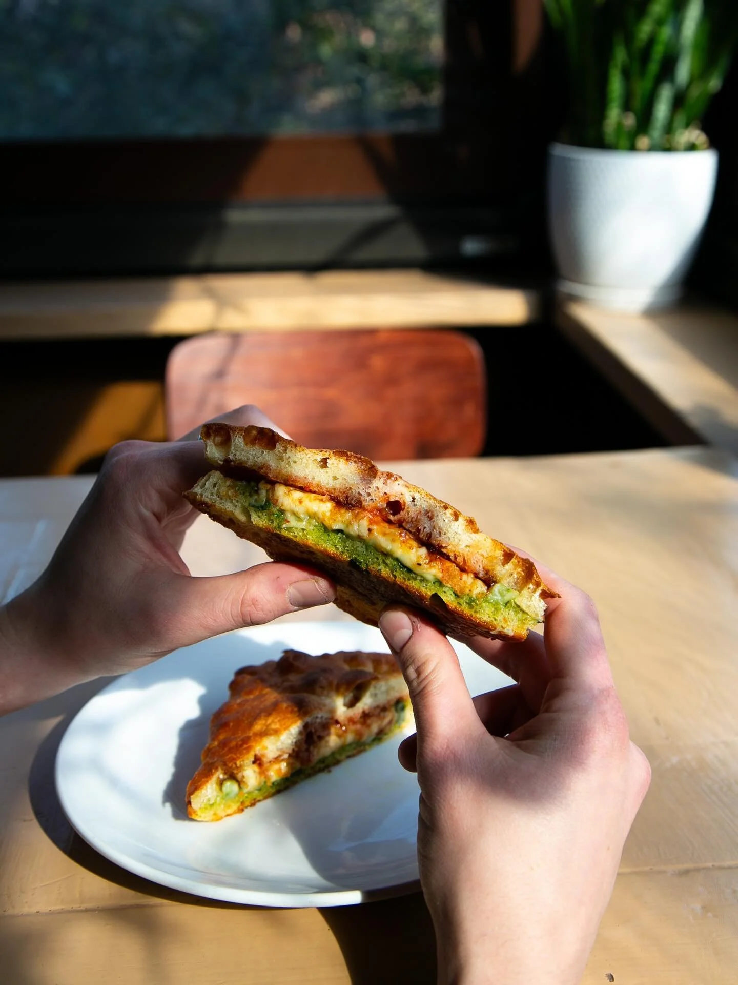 roman 🍅 🥖

a lunchtime staple made with pesto, mozzarella, balsamic, and house tomato jam on our house-made focaccia.

pair it with our tomato basil soup for the coziest combo. ✨