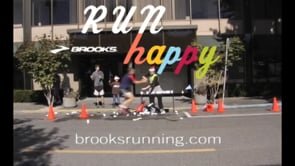 Brooks - Run Happy Holidays