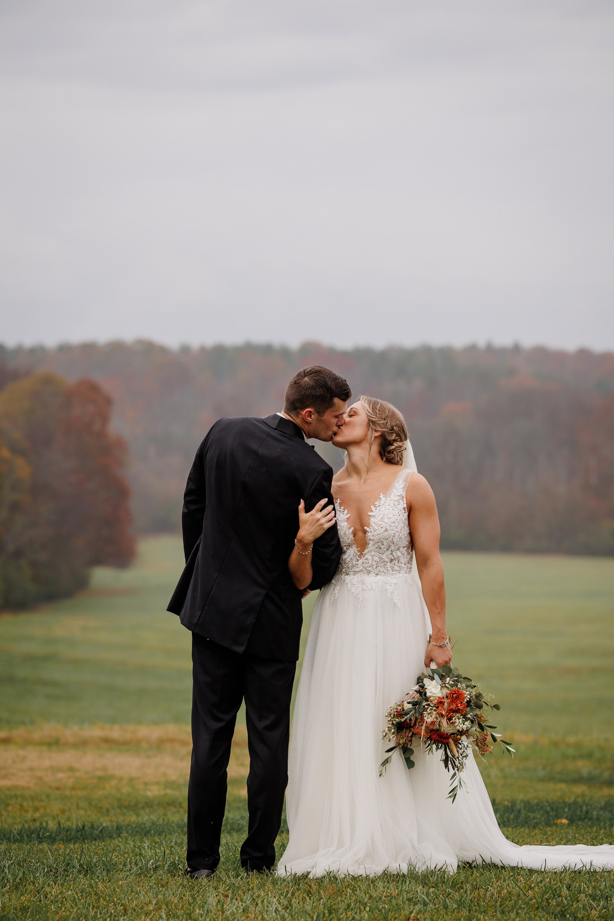 Venue-at-turkey-ridge-charlotte-wedding-191.jpg