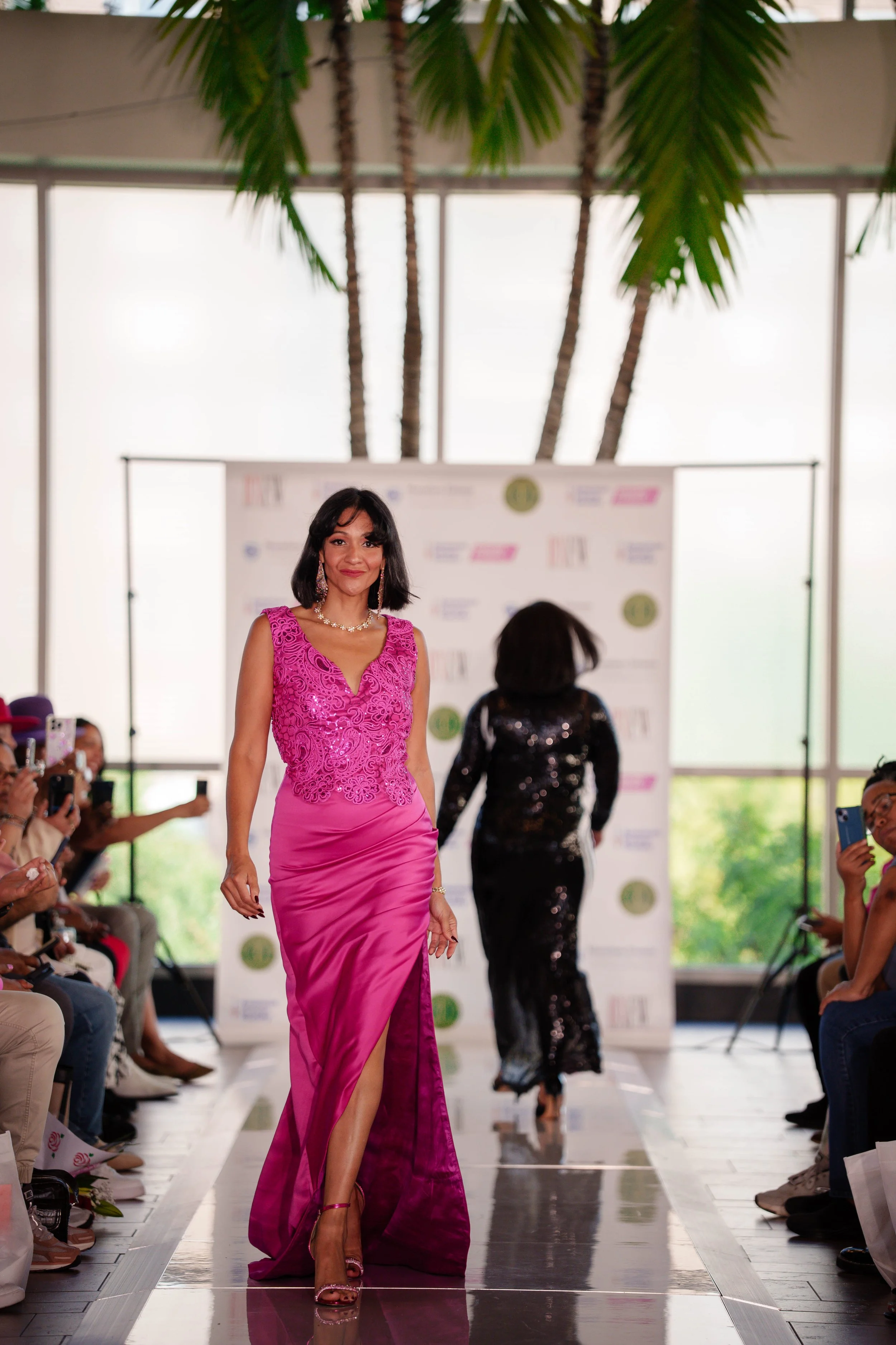 Making Strides Survivor    Fashion Showcase