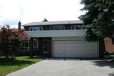 10 Saddletree Dr, Toronto ON