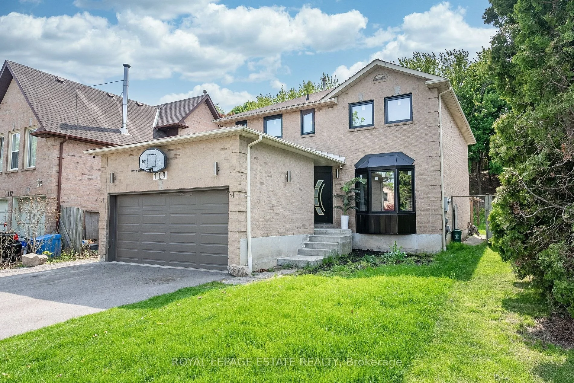 119 Ravenscroft Road, Ajax ON