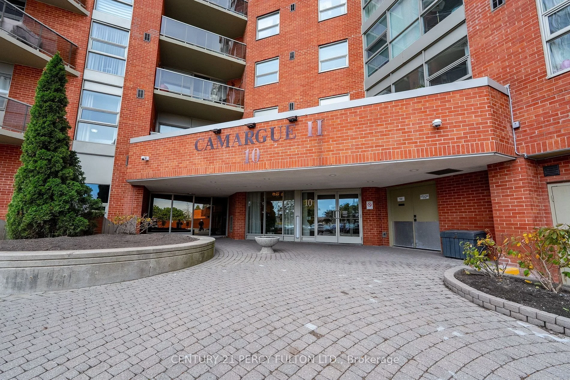 812 - 10 Dean Park, Toronto ON