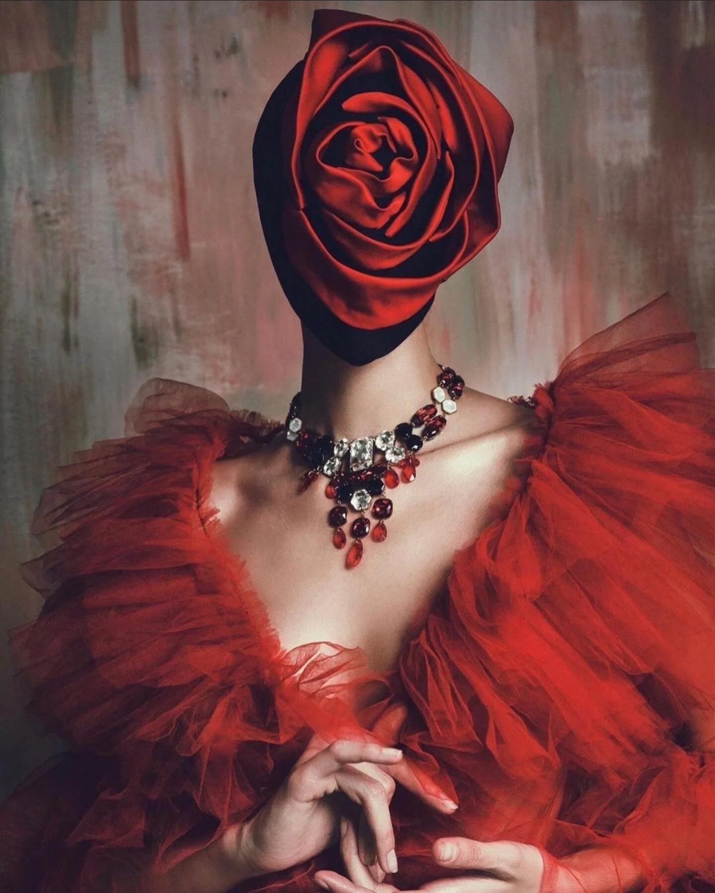 Excited and honored to be reading Tarot today @psychicsister from 12:30 - 5:30

I&rsquo;ll be reading in Portland until the end of July and then I&rsquo;m off to California so I&rsquo;d love to see all my PNW family until then 🖤