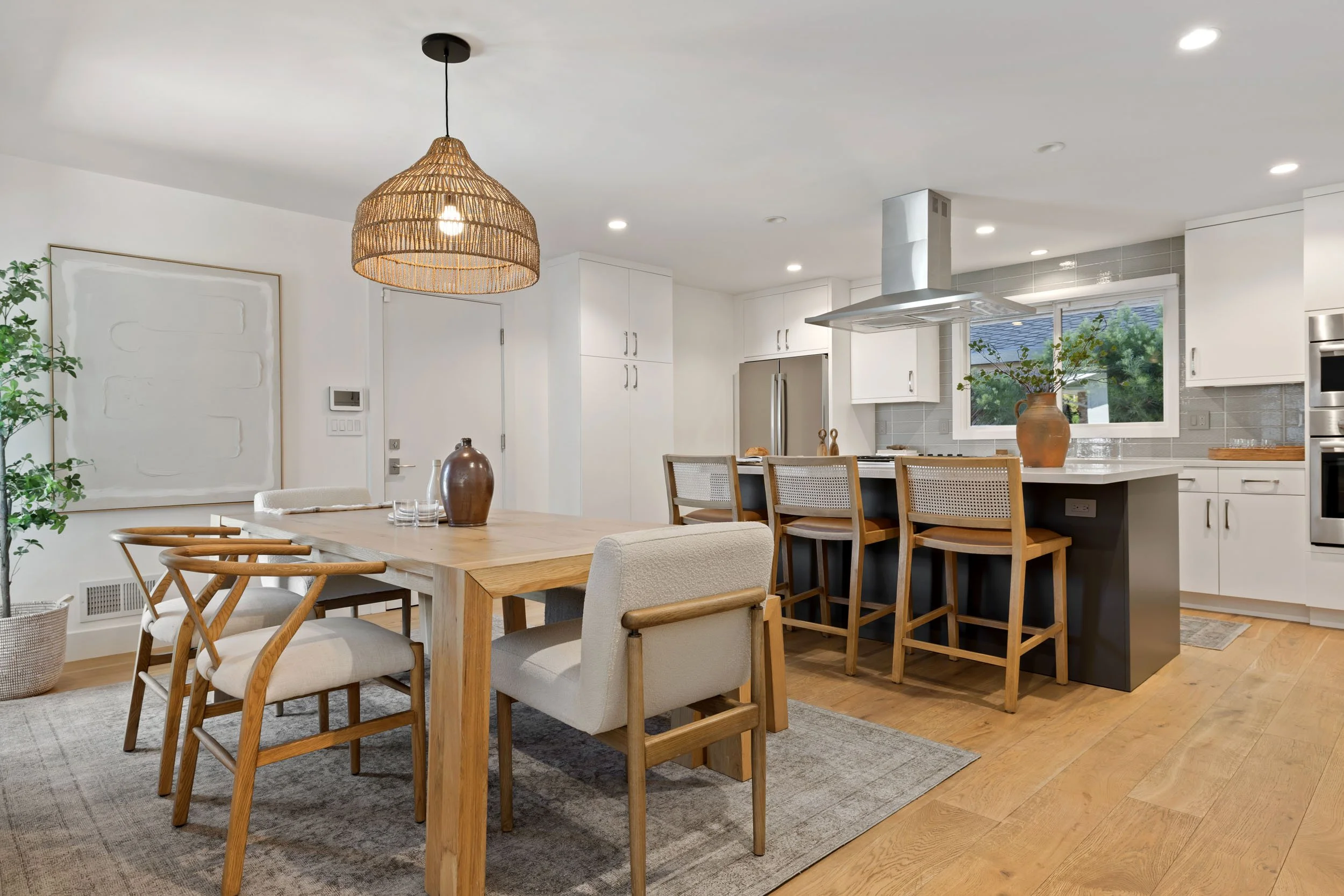 429 Blackstone 07 small.jpg
