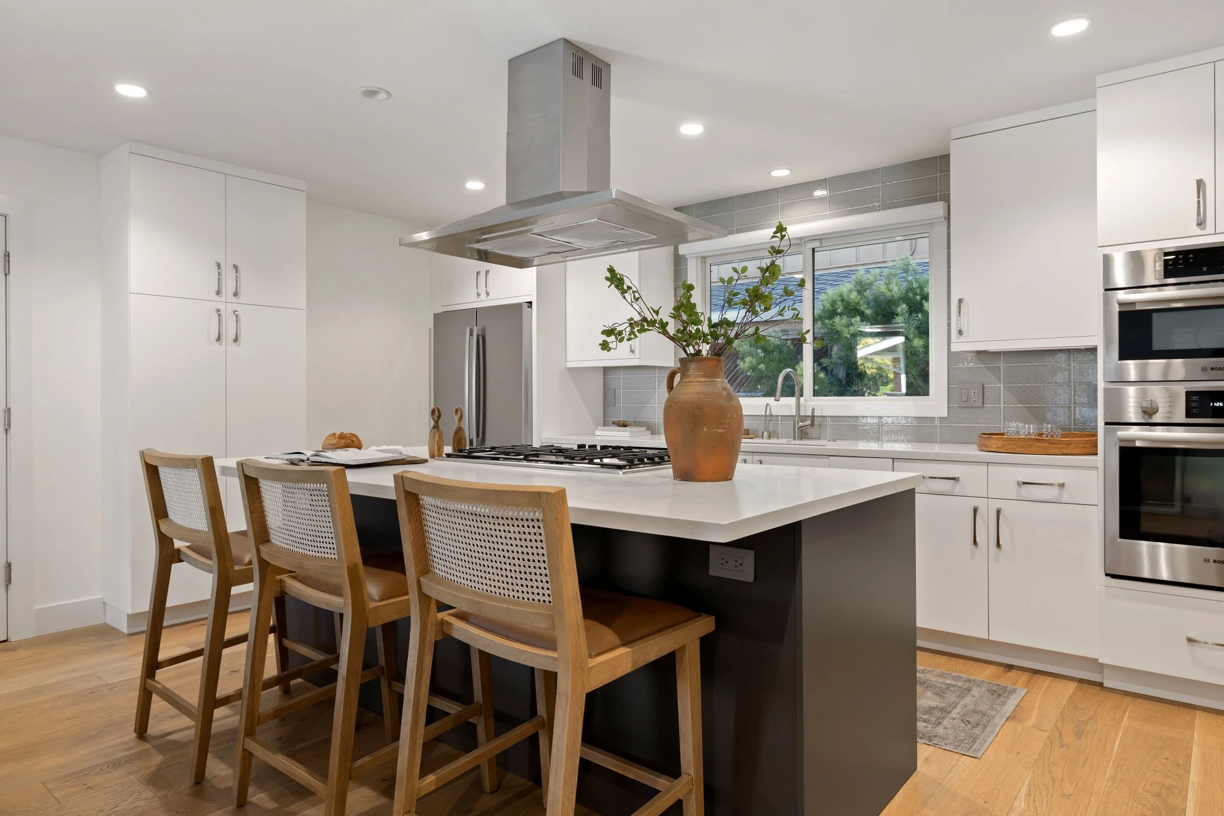 429 Blackstone 10 small.jpg