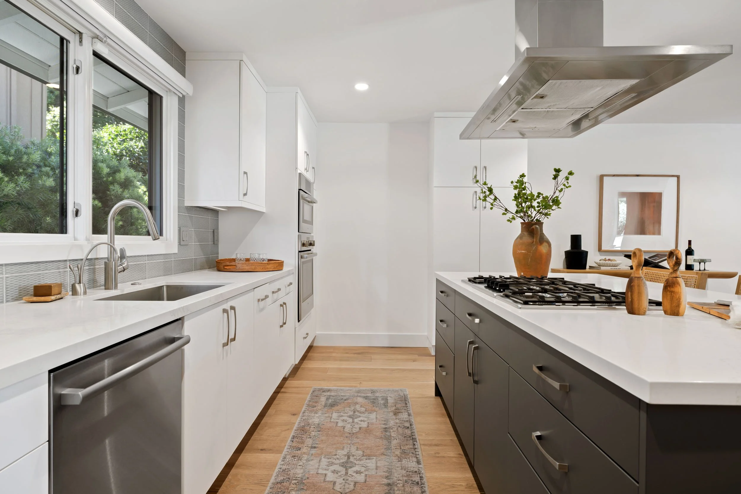 429 Blackstone 11 small.jpg
