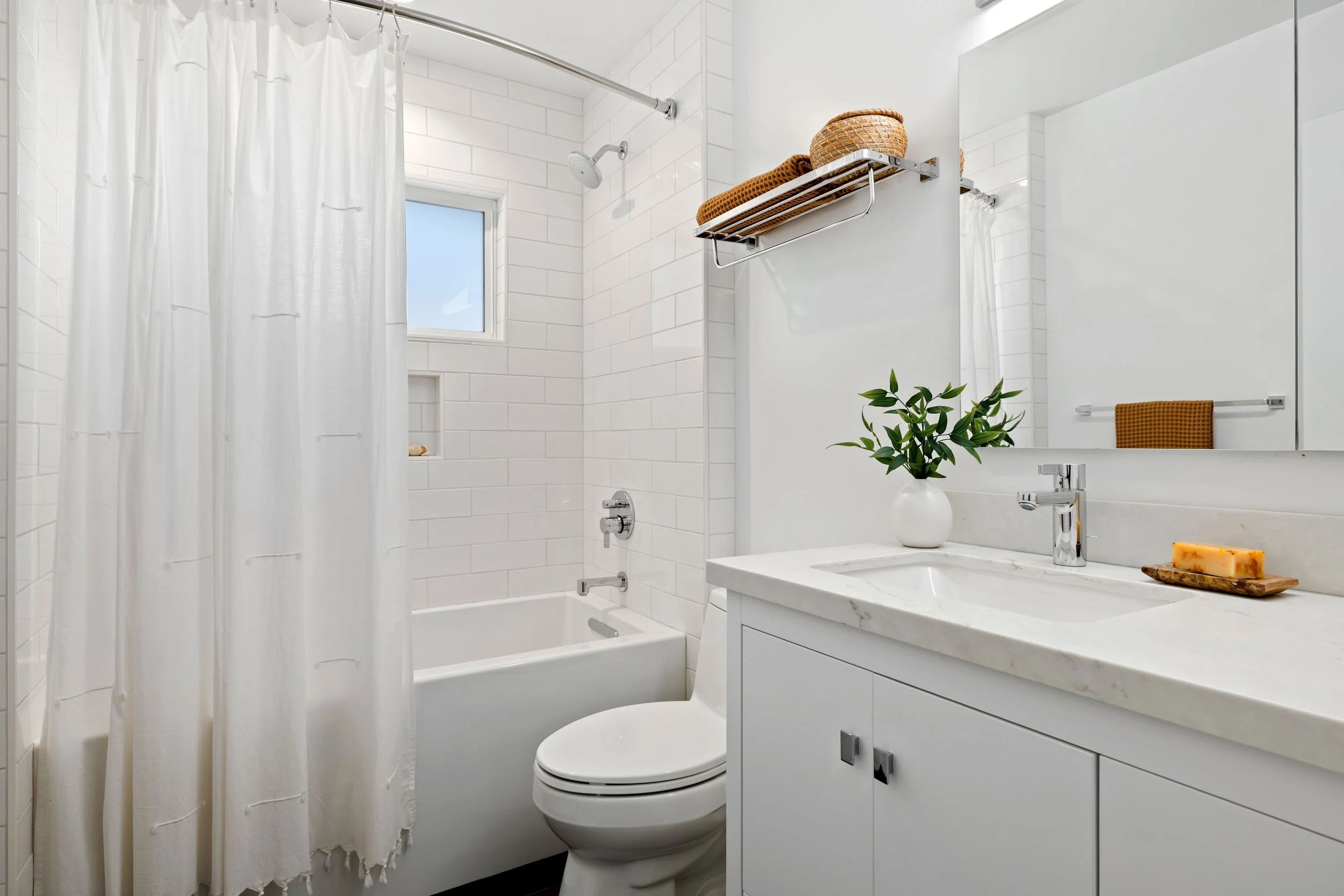 429 Blackstone 26 small.jpg