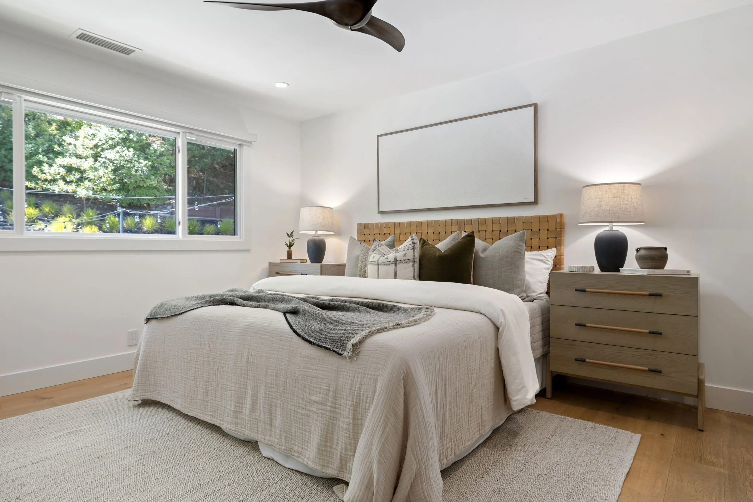 429 Blackstone 29 small.jpg