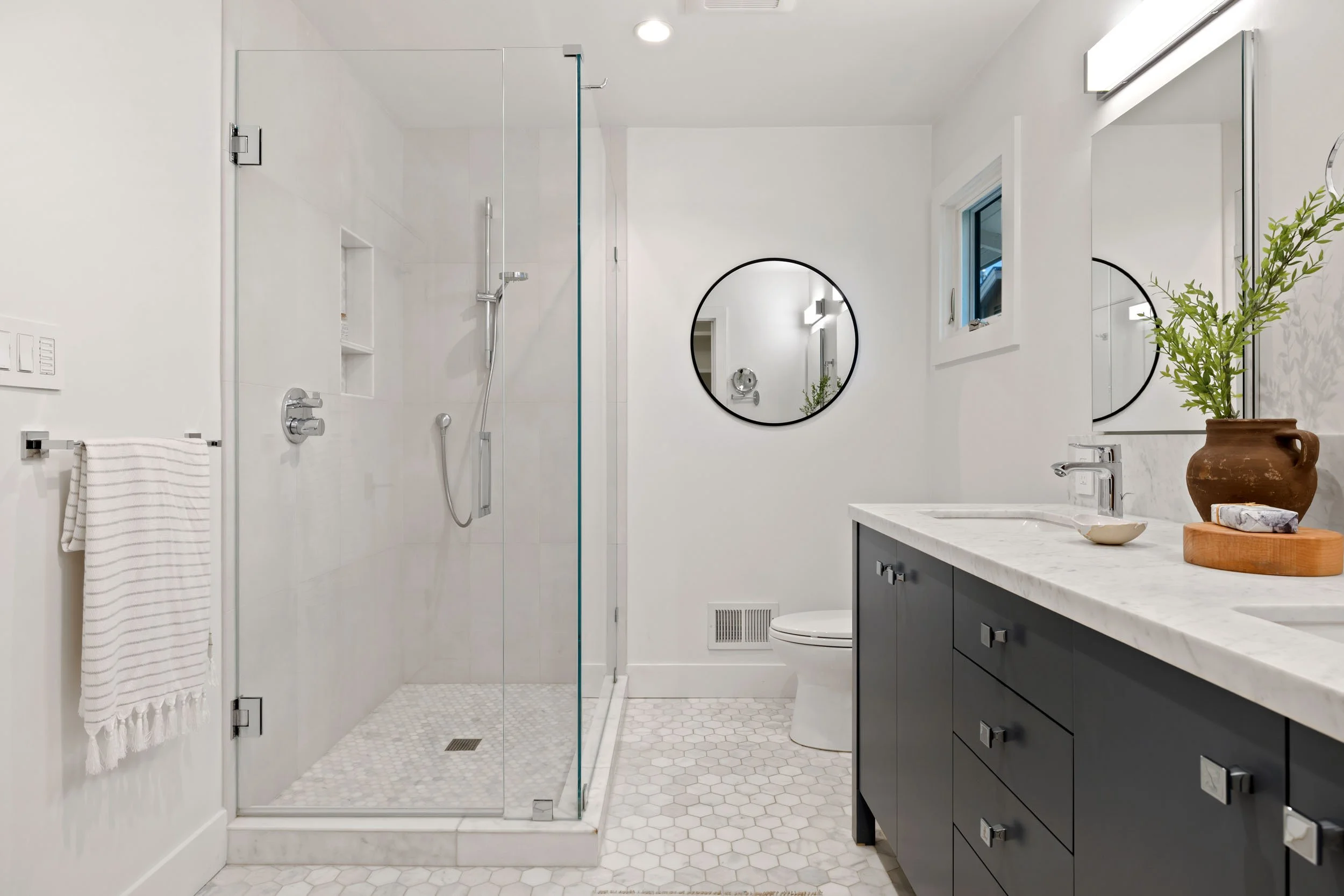 429 Blackstone 30 small.jpg