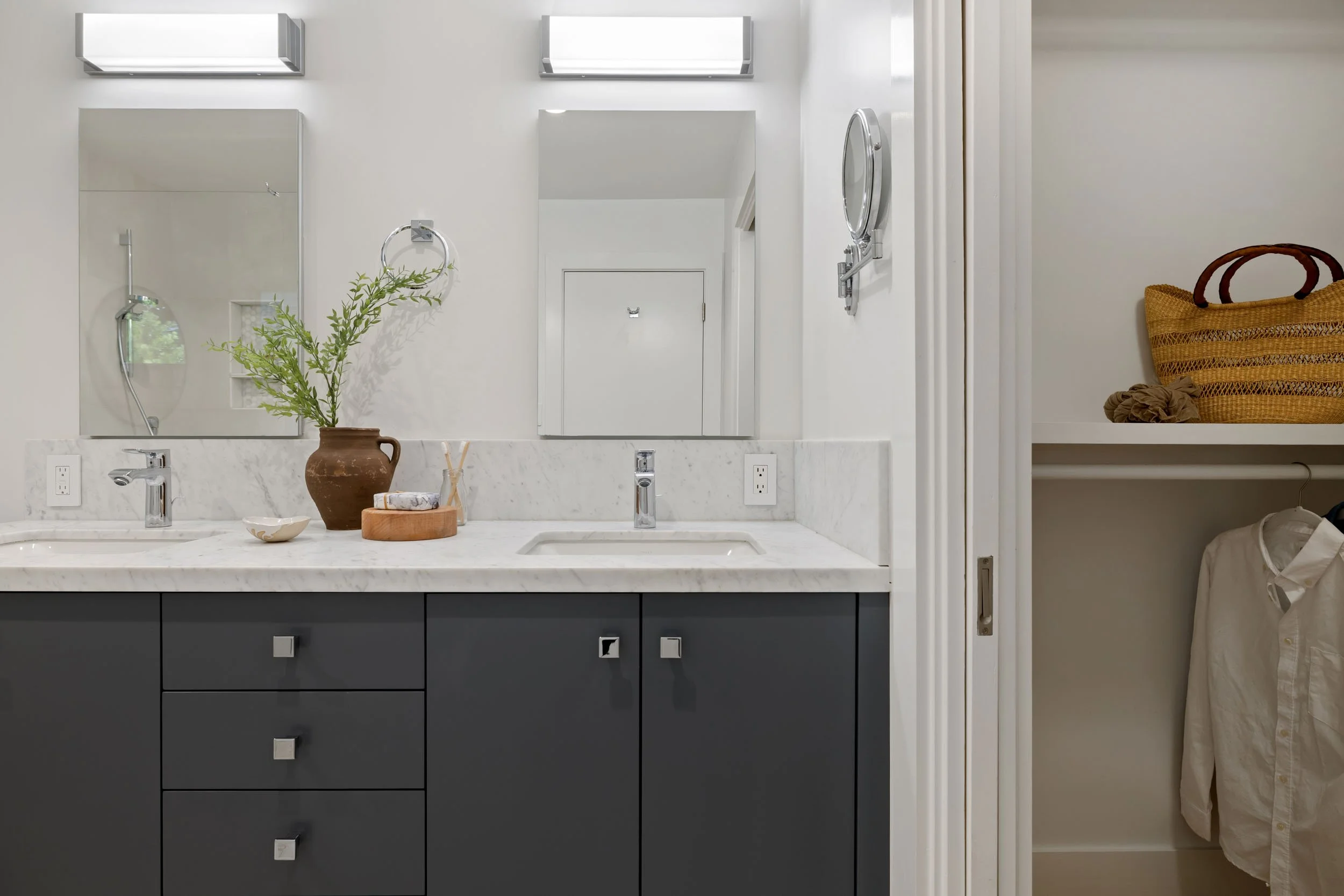 429 Blackstone 31 small.jpg