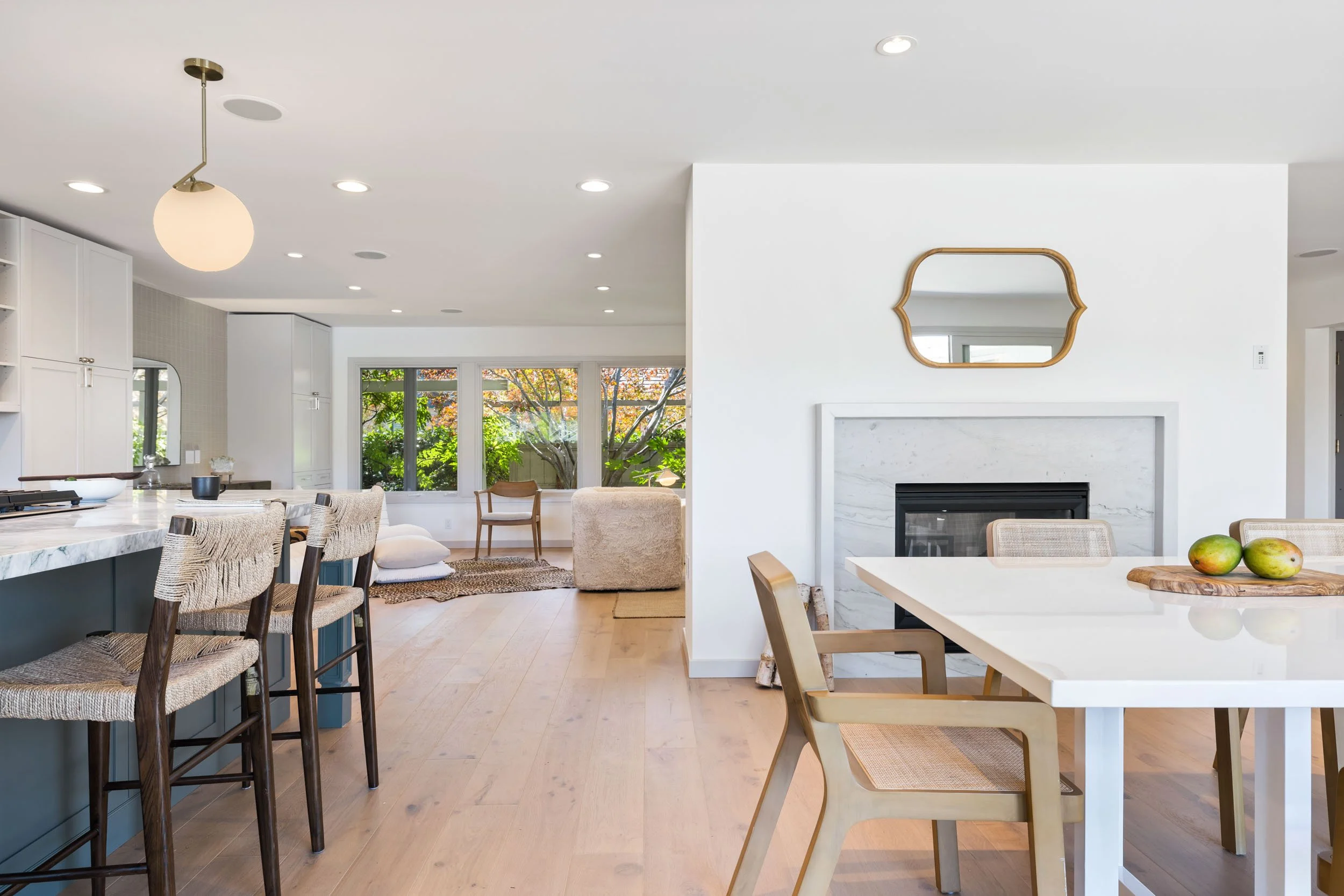 334 Riviera Circle 12 small.jpg