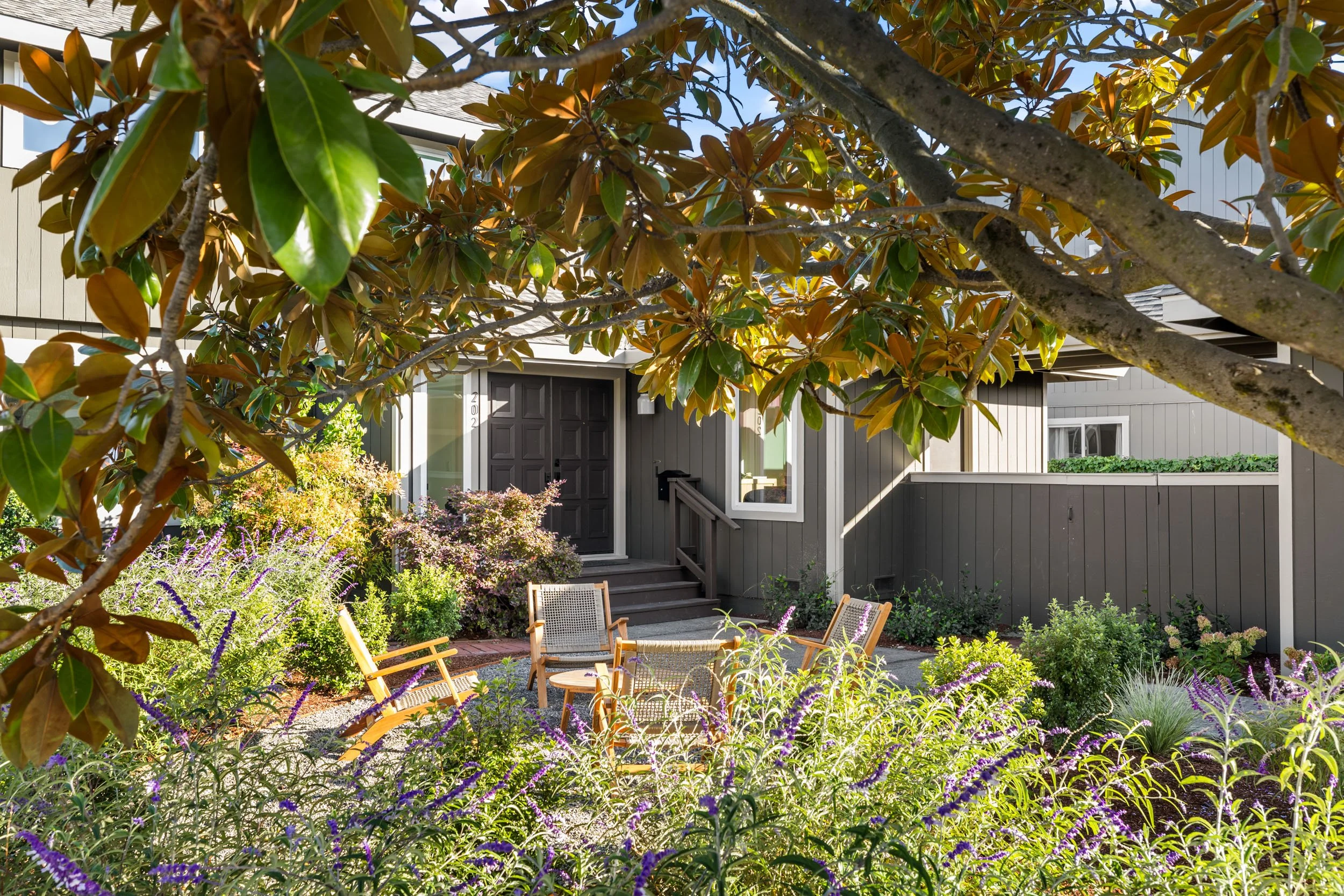 202 Riviera Circle 03 small.jpg