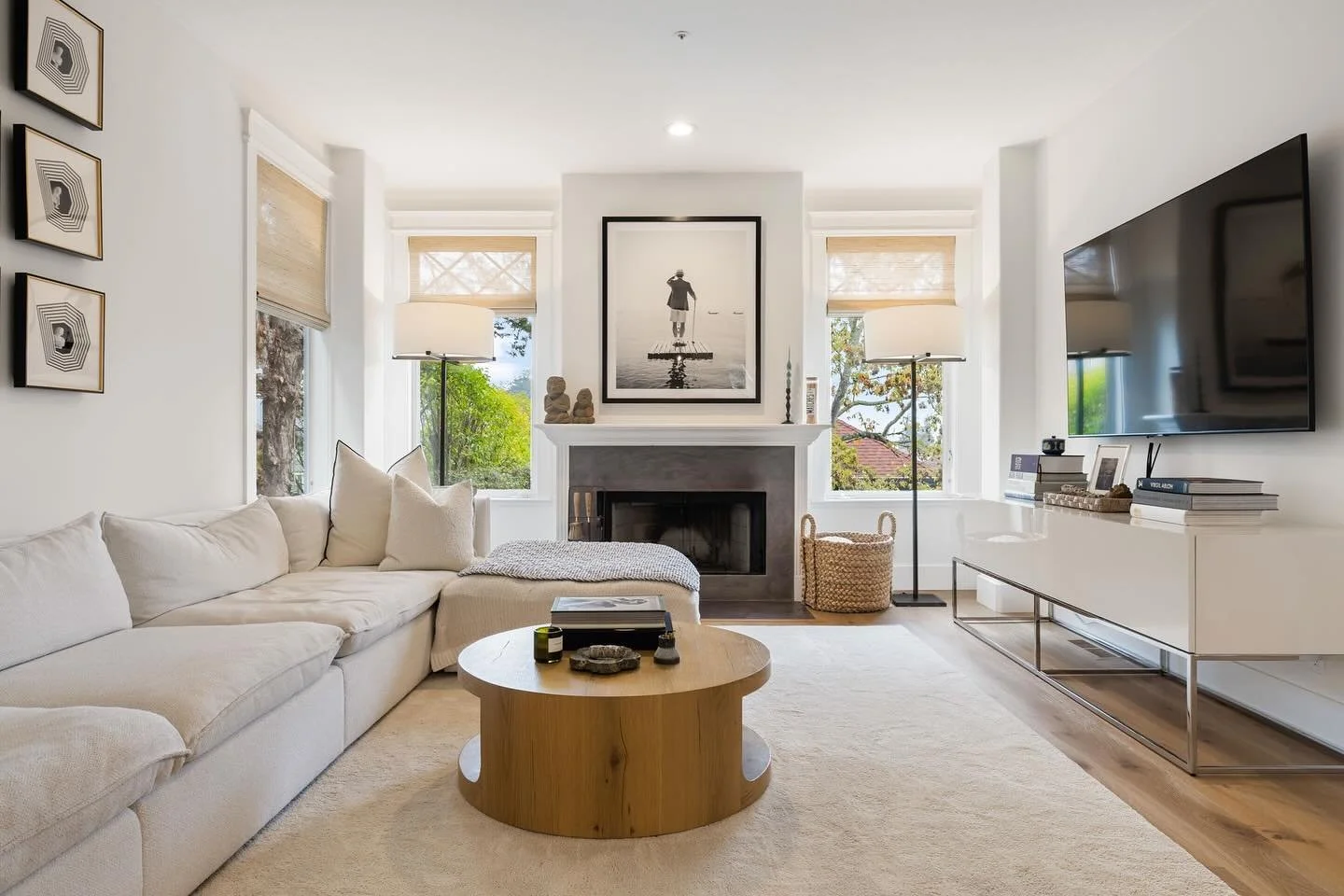 Available Off-Market | 123 King Street 🏡

A Treasure in Downtown Larkspur
Just steps from the heart of the historic downtown, this shining 3 bedroom, 2.5 bath jewel with Pacific Heights vibes, blends magazine-quality finishes and the ultimate in Lar