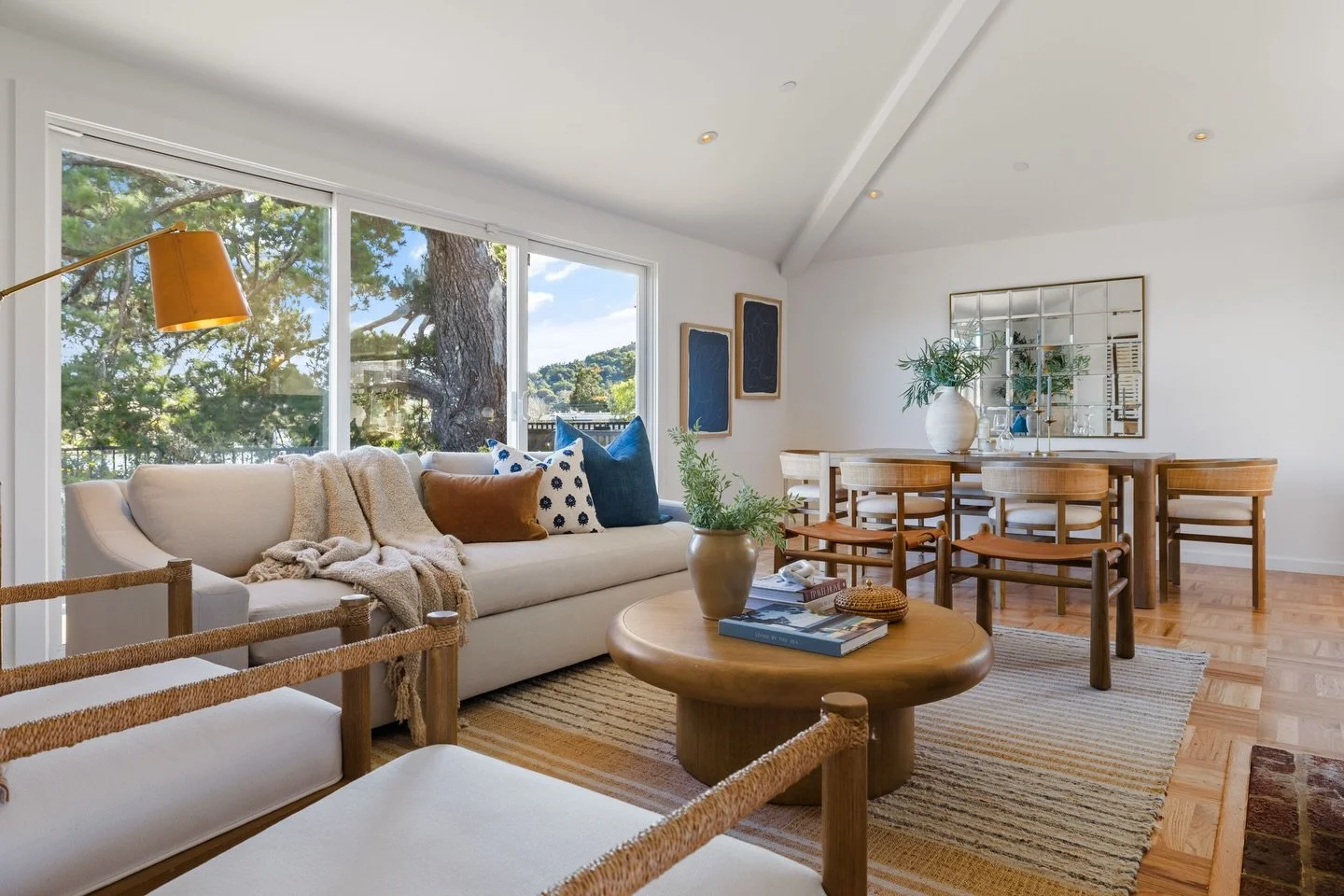 Sold - 39 Lakeside Drive. This special waterfront gem got 4 offers and sold well over asking. It was a privilege to work with our wonderful seller and a big congrats to the new buyer💙🩵

#sold #marinrealestate #marin

COMPASS DRE #01527235 Tina McAr