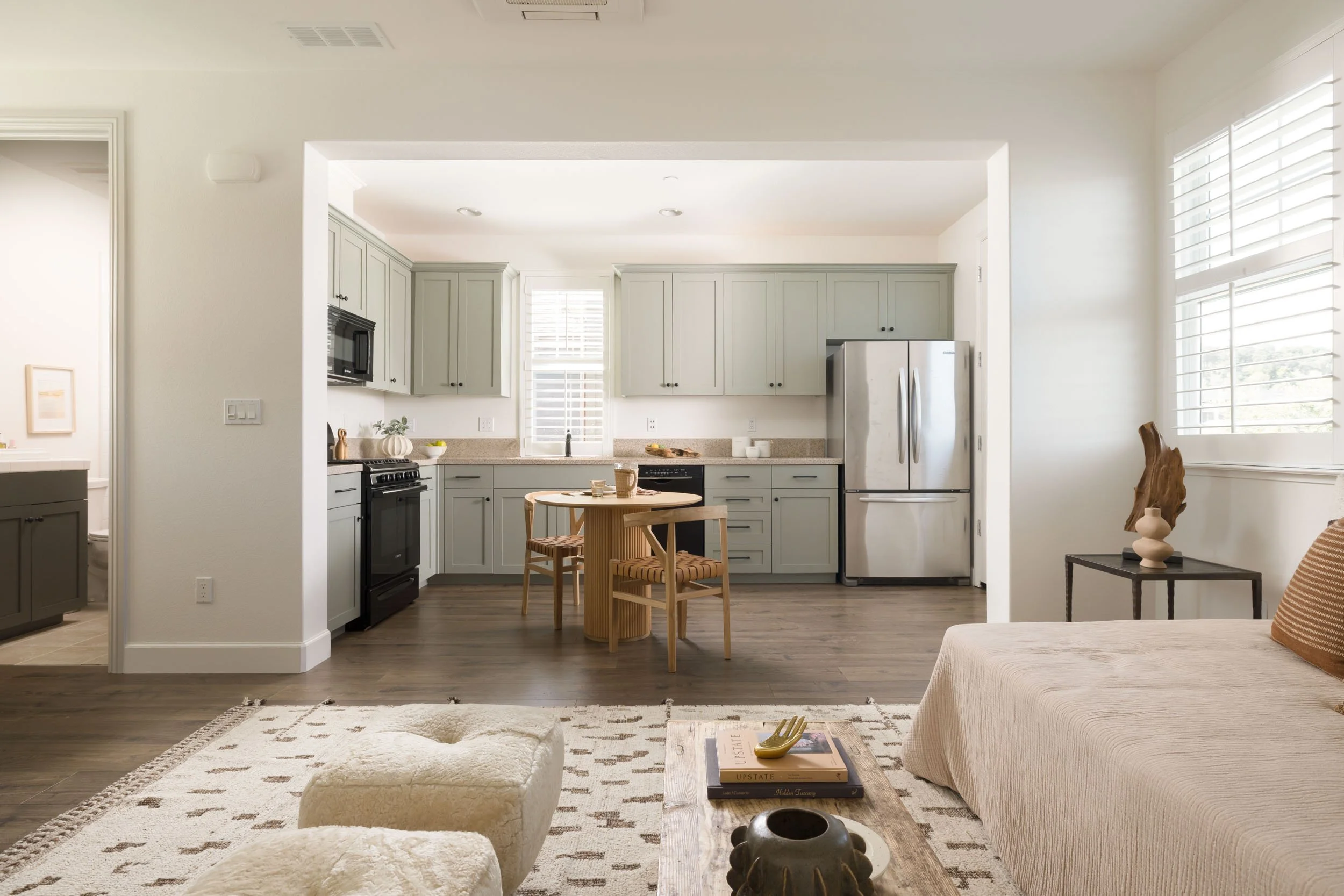 66 Rose Ln 34 small.jpg