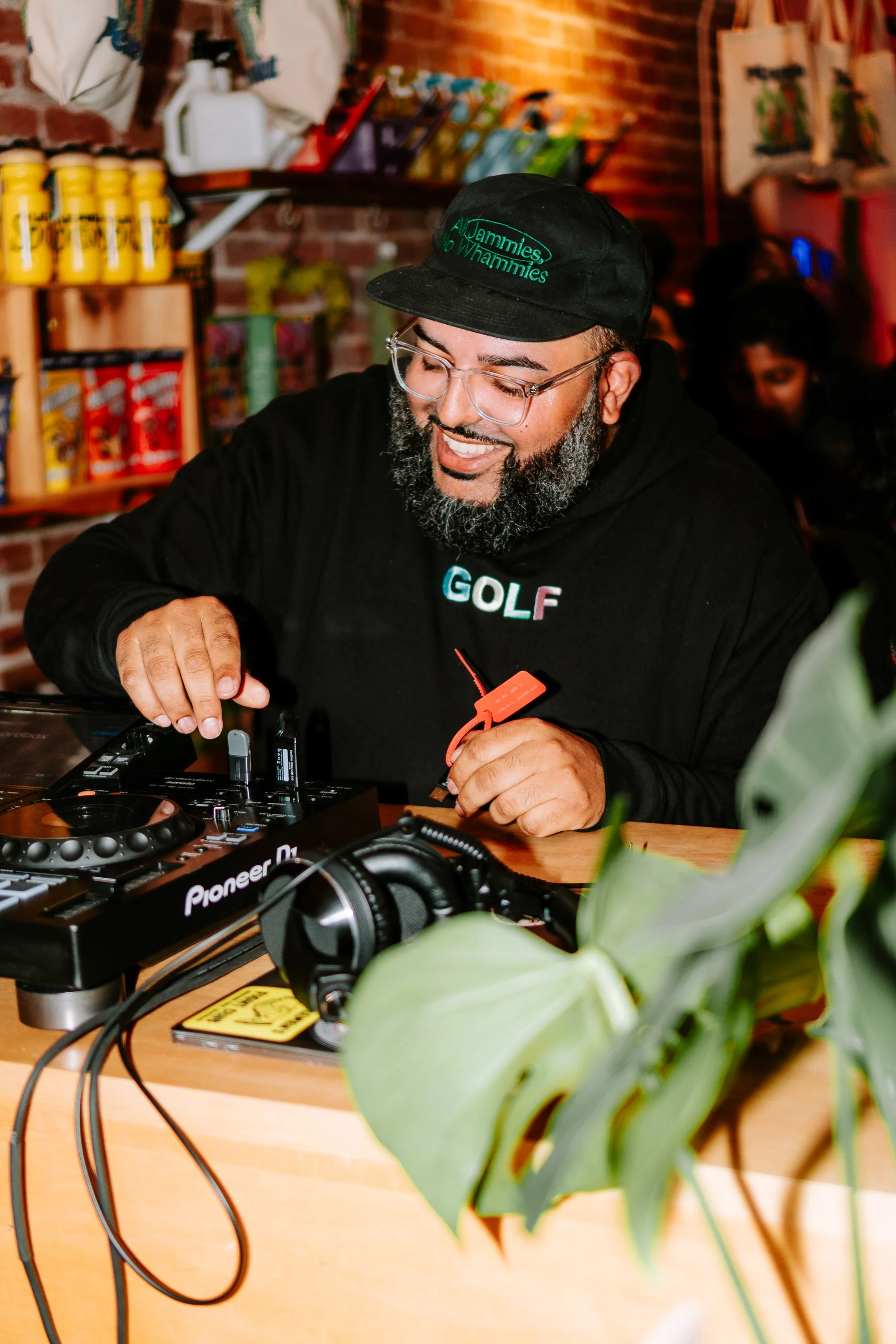 042725_SILKSESSIONS-55.jpg