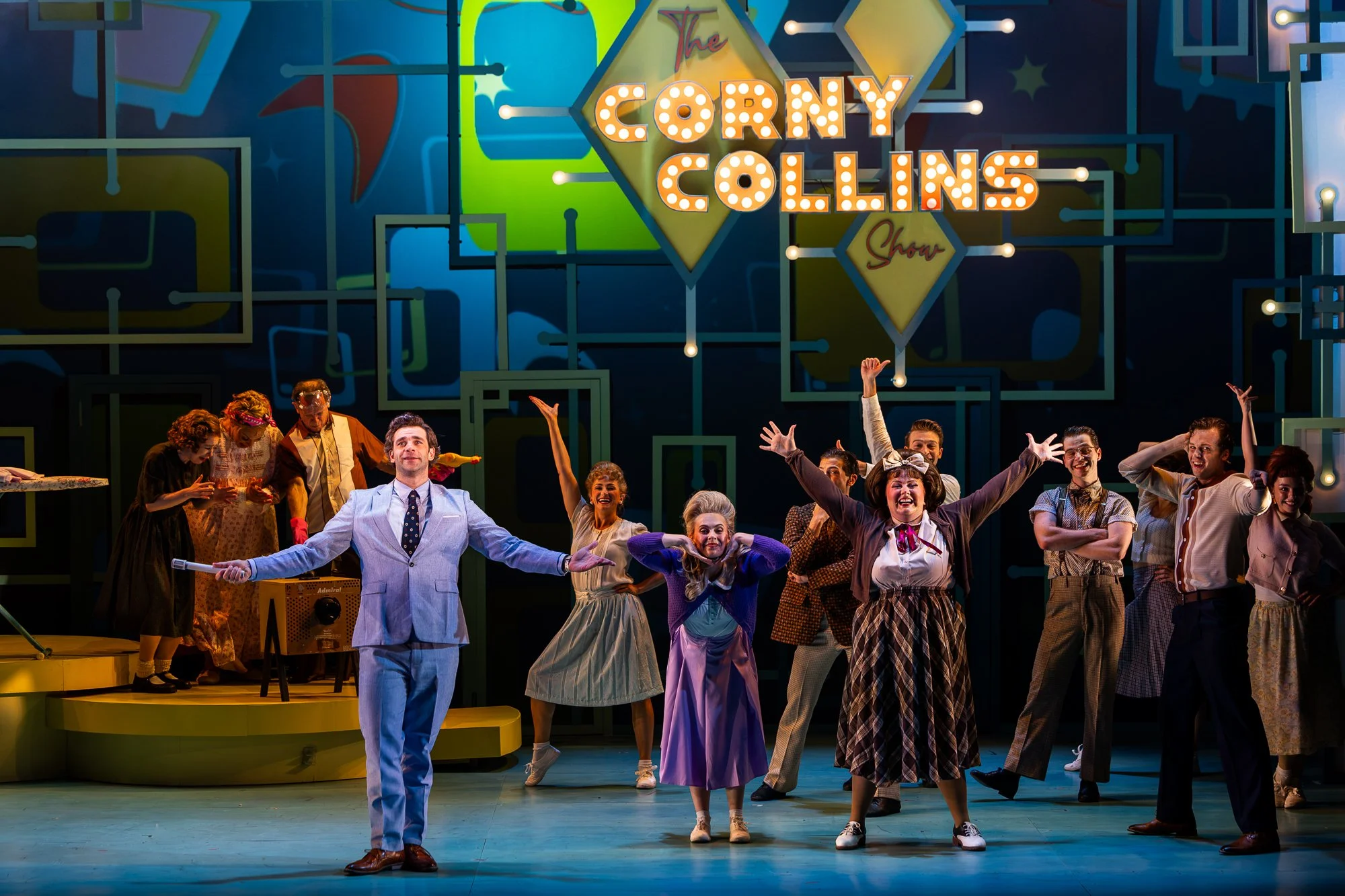 Hairspray_0033-Edit_WEB_SIZE_DO_NOT_PRINT.JPEG