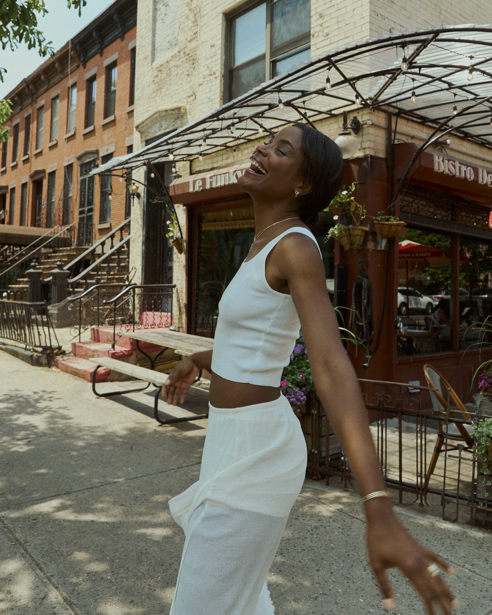 06-05-25-NICOLECOURRONEJEWELRY_GJ0572 copy.jpg