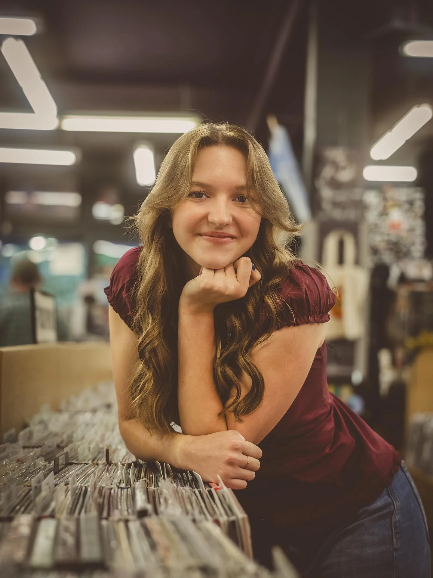 Spinning into the next chapter like a vintage vinyl—timeless #SeniorSeason #classof2025🎓📚✏️ 
#seniorphotos #seniorpictures #boisephotographer #seniorphotographer
