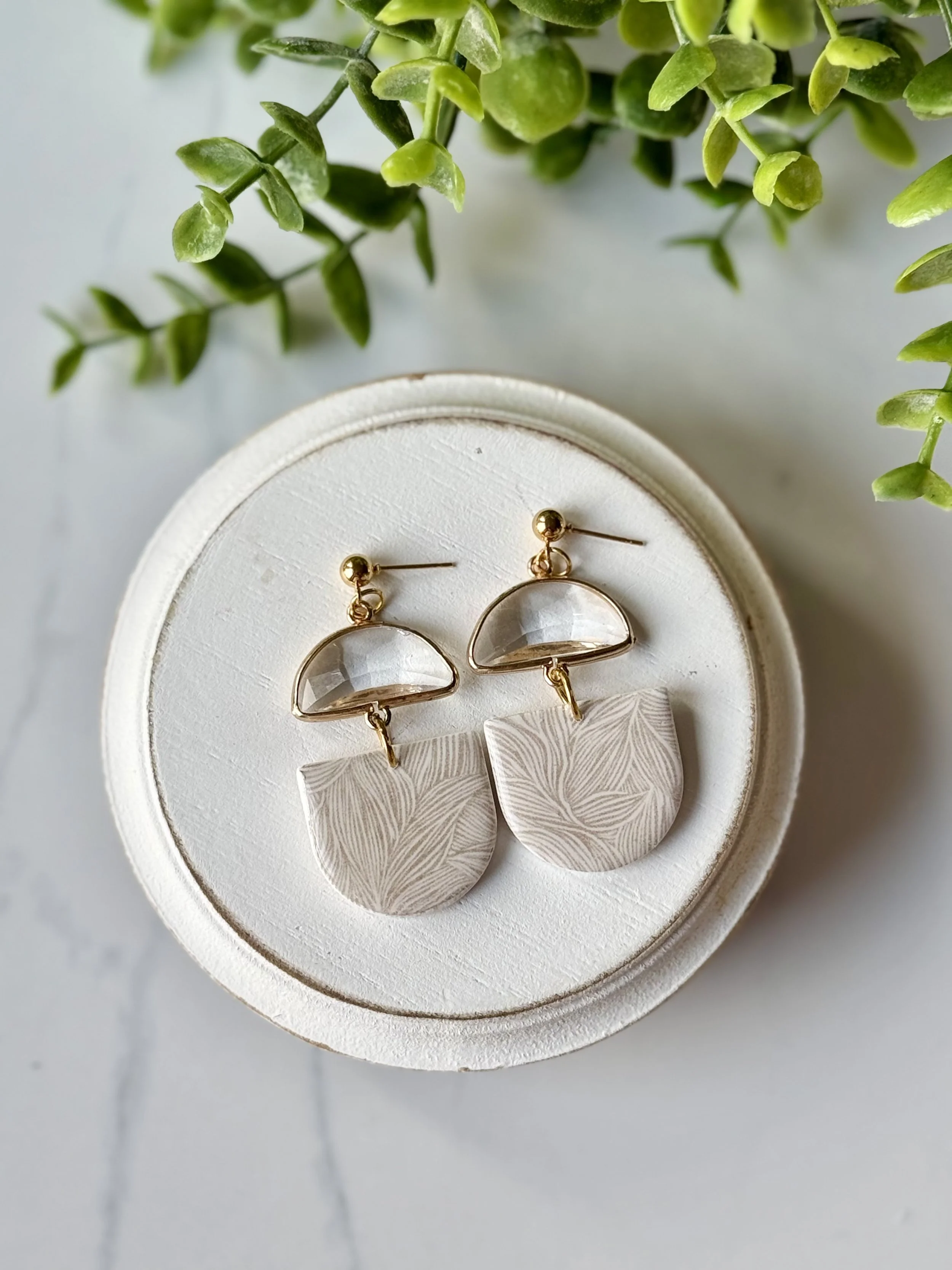 Pattern and Crystal Dangles