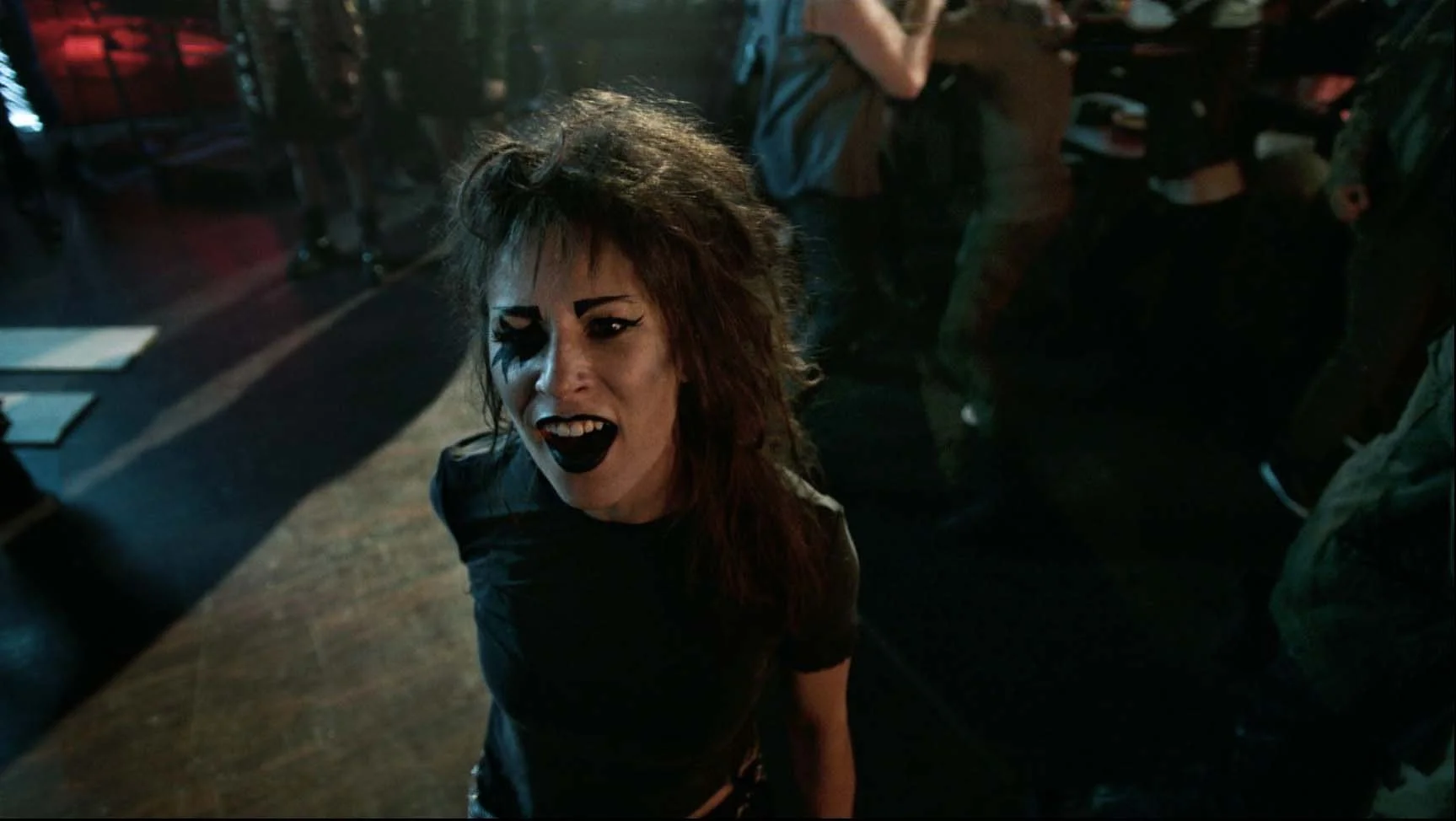 A Cam ScV11 The Hole_03 5.jpg