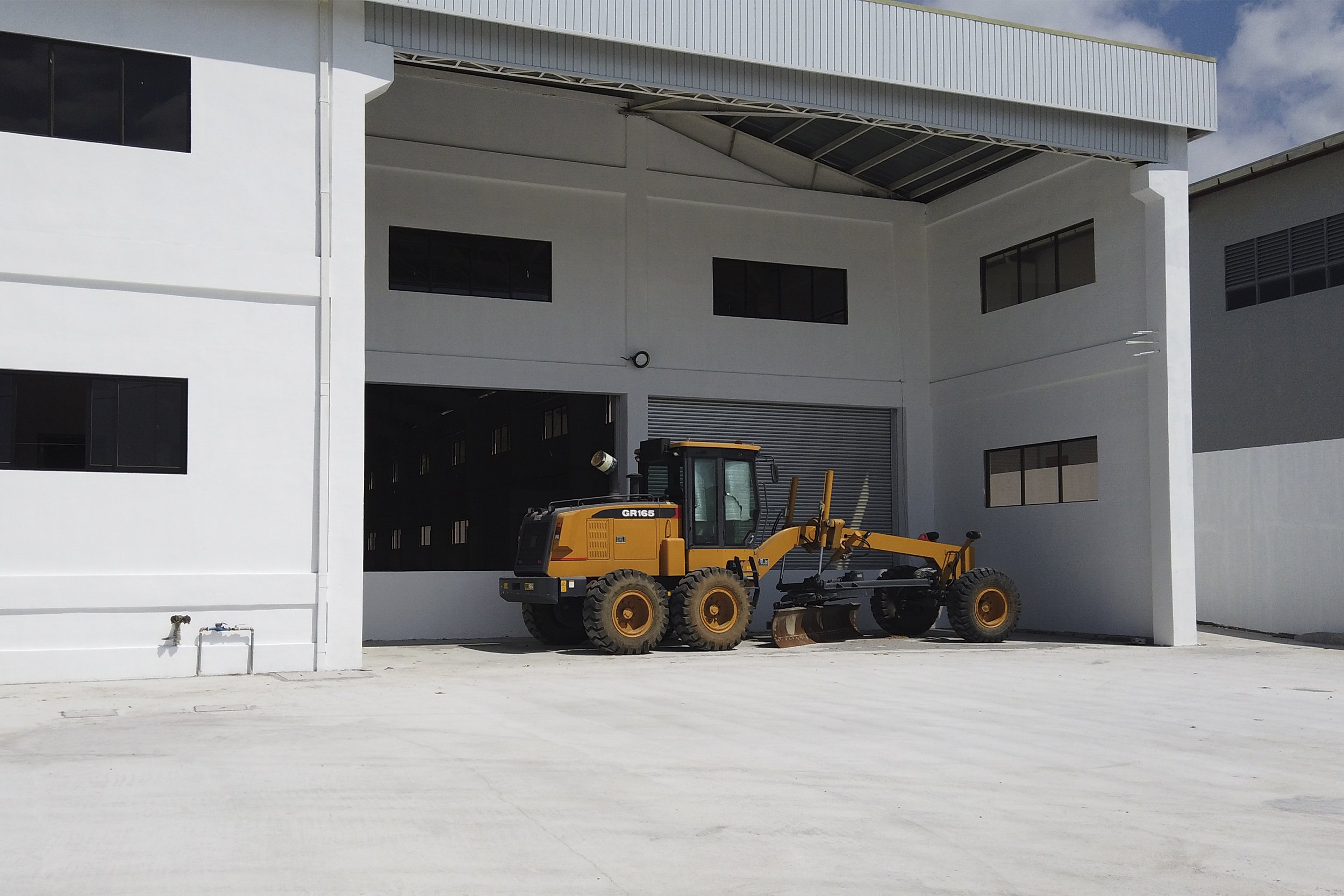 Warehouse Exterior 1 V2.jpg