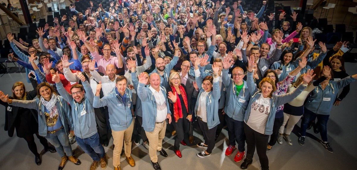 Making it easier for organizations to Work Out Loud in 2026