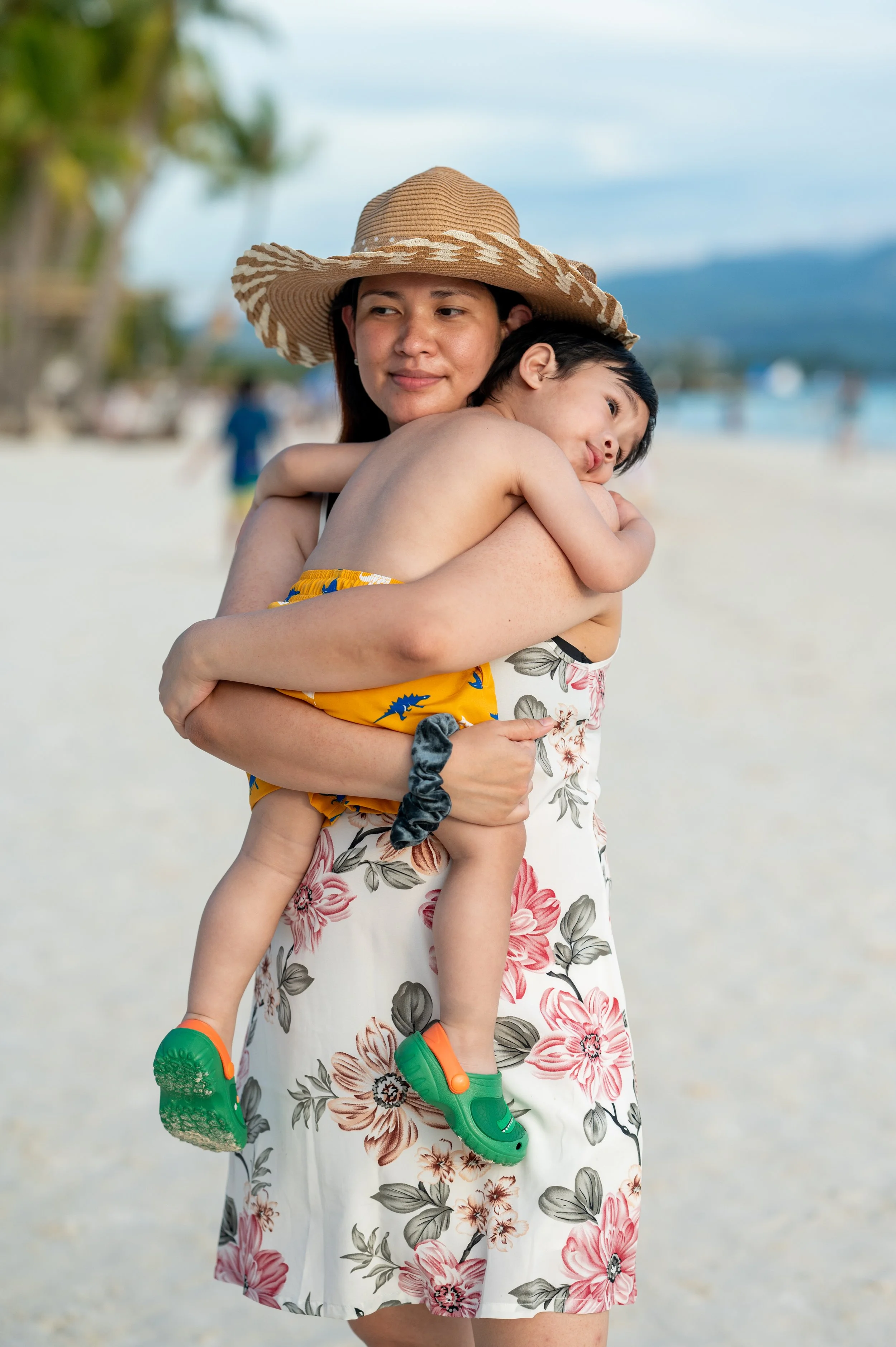 Boracay Wedding Photographer - Casual Family Portraits by the beach