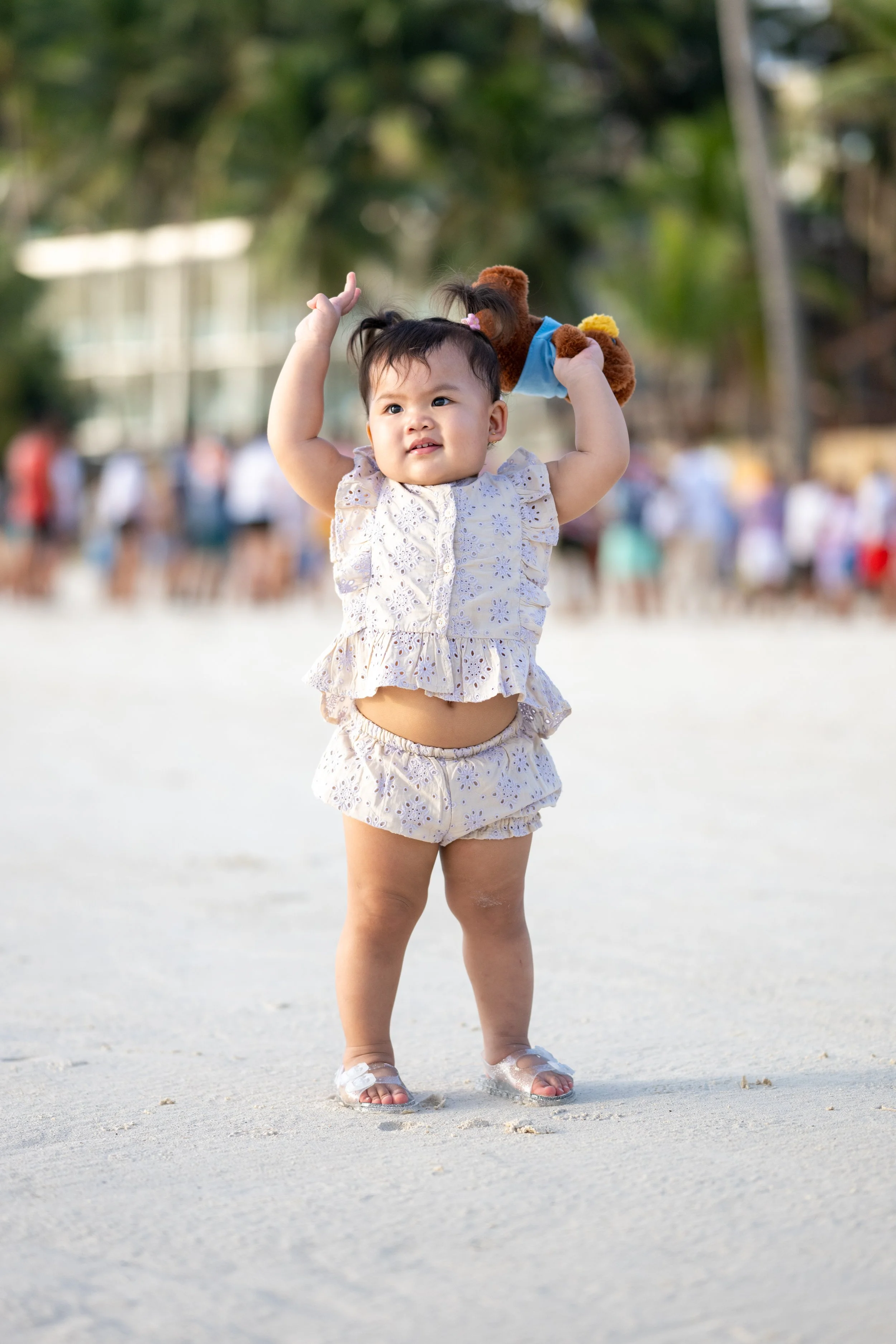 Boracay Wedding Photographer - Casual Family Portraits by the beach