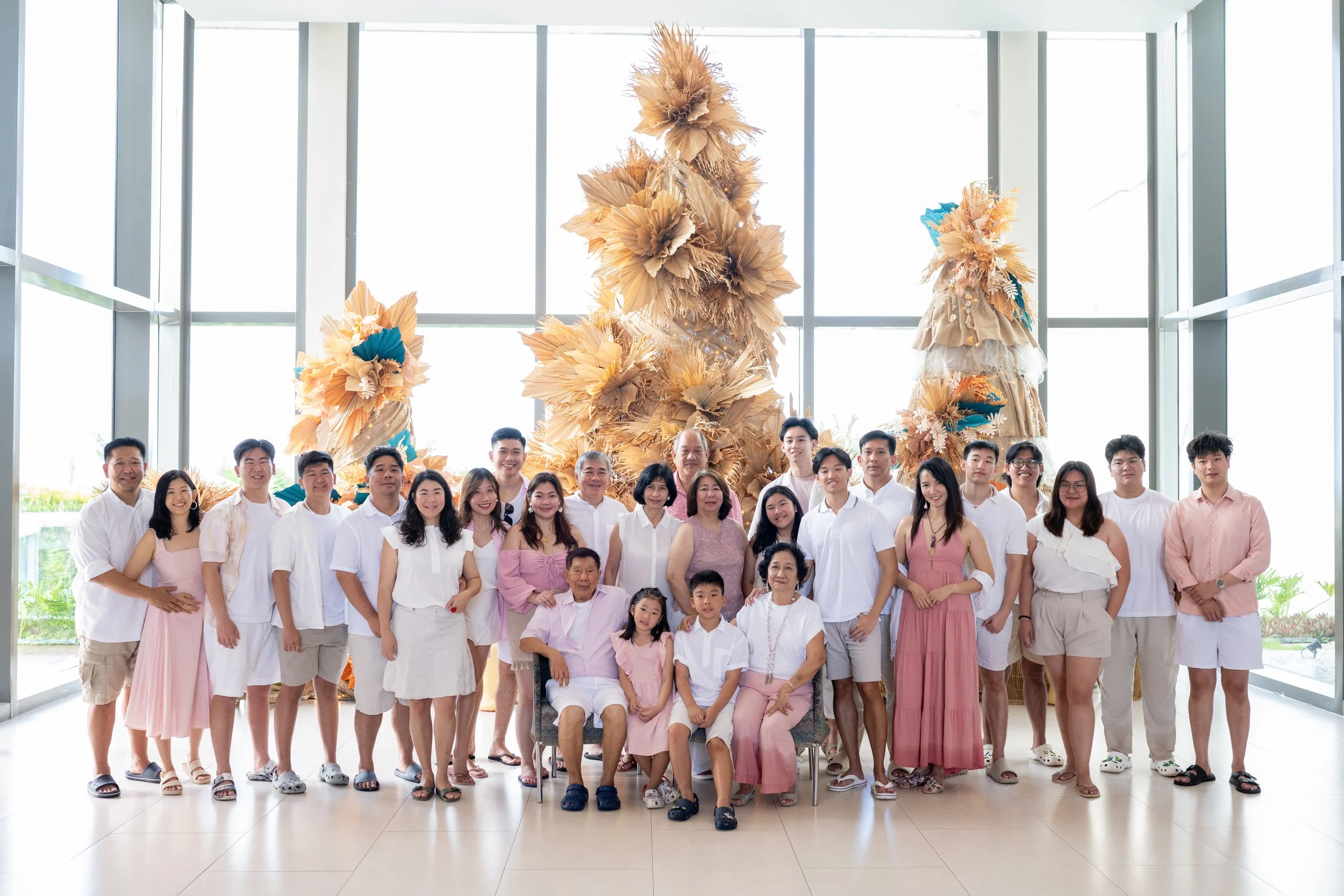 Boracay Wedding Photographer - Casual Family Portraits by the beach, The Lind Boracay