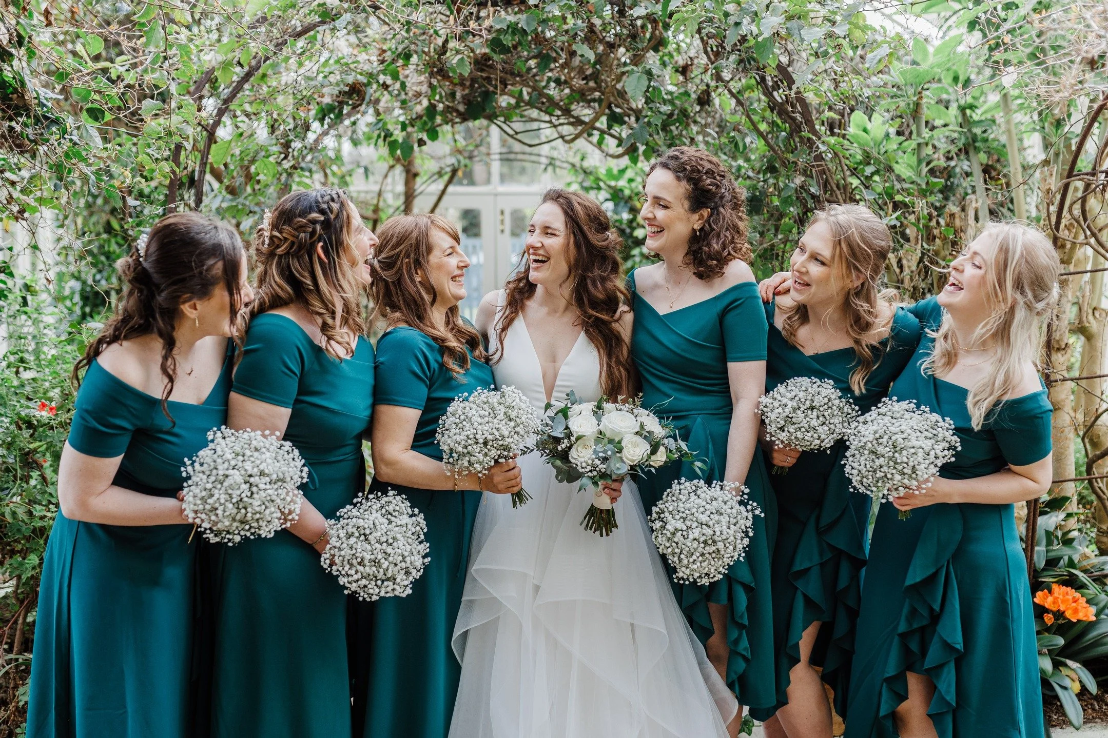 I'm super excited to be exhibiting at @scorrierhouse with @outoftheordinaryweddings this Sunday 12th! I have a special offer exclusive to wedding fair couples so do come and say hello! ✨ 
.
.
.
#cornwallweddingphotographer #scorrierhouse #scorrierhou