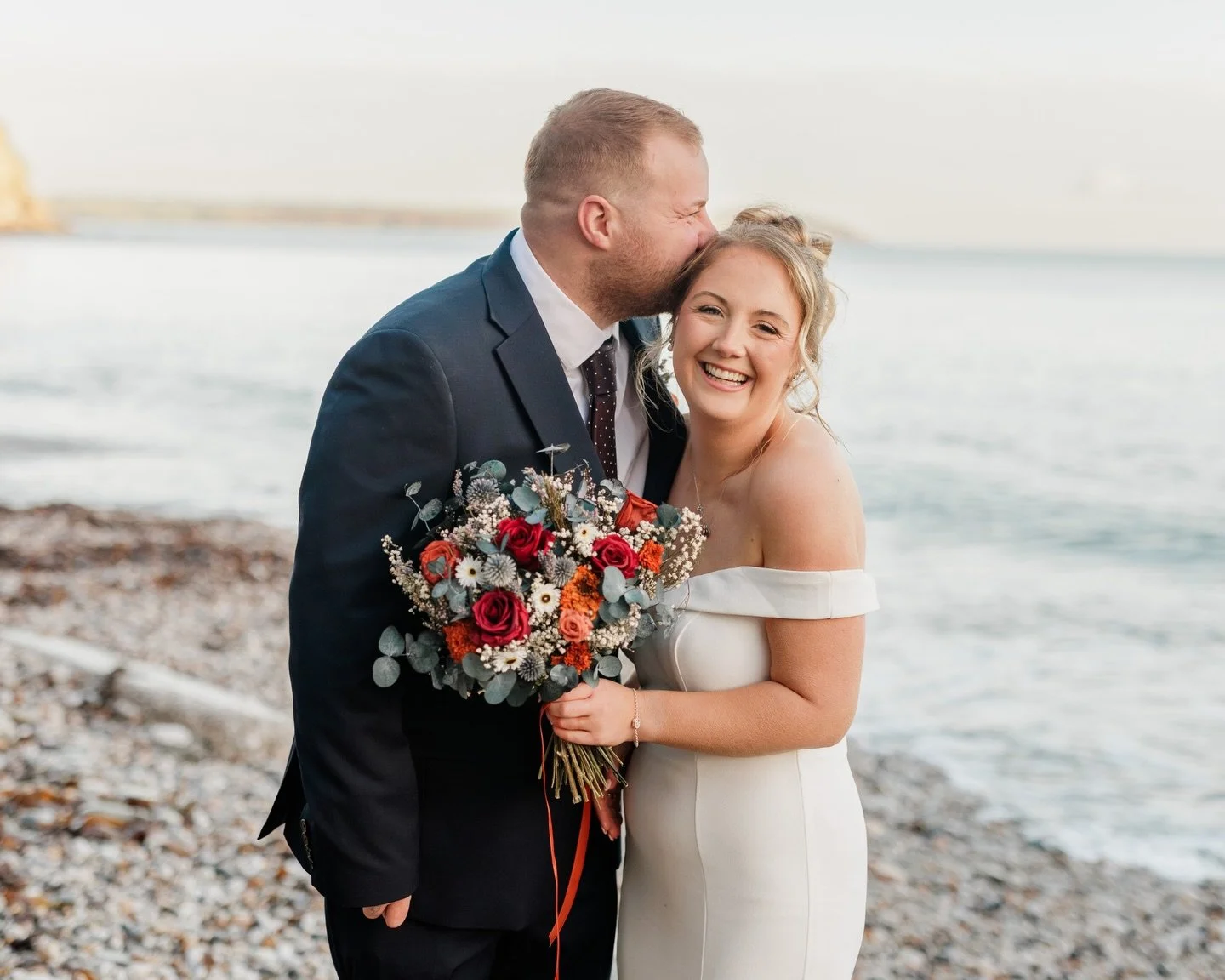 ✨BETH &amp; LIAM✨

My final wedding (elopement actually!) of the year and oh boy was it an incredible way to end my wedding season! 

After being engaged for a few years, Beth &amp; Liam made the best spontaneous decision ever and decided to tie the 