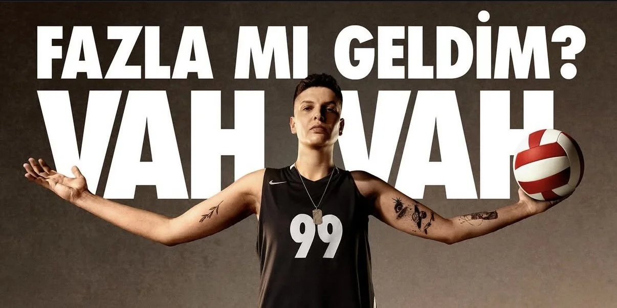 NIKE: EBRAR KARAKURT REACTIVE