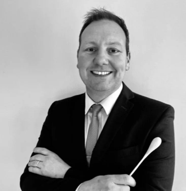 Isn’t Brindle Brilliant?! MD Gareth Brindle steps in to put the band through their paces!