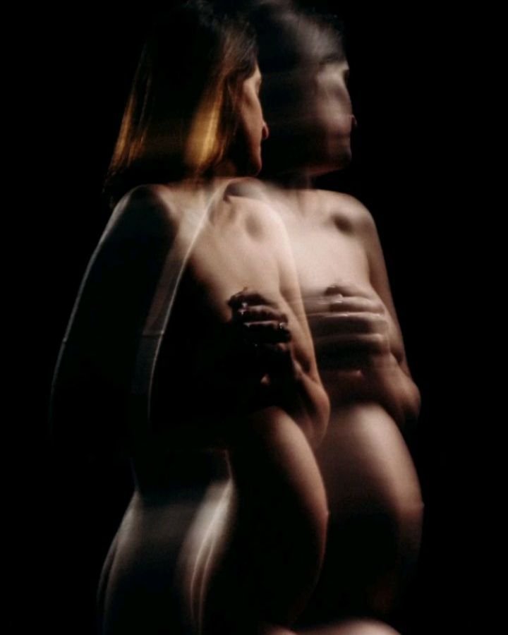 S&eacute;ance Grossesse Reconnexion au Studio

&ldquo;Ohlalalalalala j'ai pas les mots !!! 
Quelle magnifique surprise
que de voir ces photos aussi rapidement !! 
Pfff elles sont tellement belles.
Merci merci merci ❤️❤️❤️❤️ 
Elles sont toutes splendi