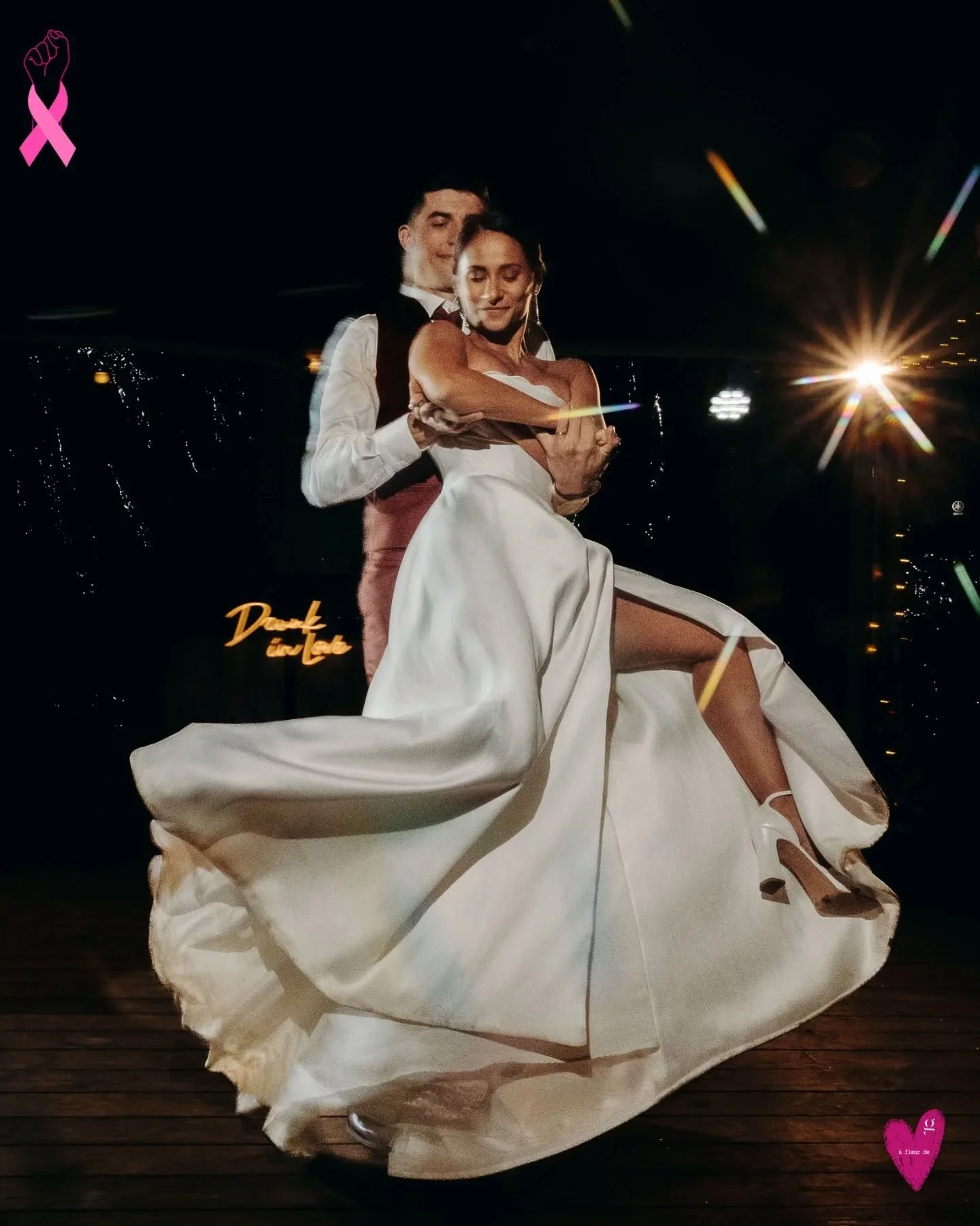 Mariages, les soir&eacute;es !

Adepte des moments po&eacute;tiques, sensibles, intenses ou parfois doux, des instants vol&eacute;s...
J'aime aussi quand la piste de danse s'enflamme et que je capte des moments de l&acirc;cher prise, de rires, de com