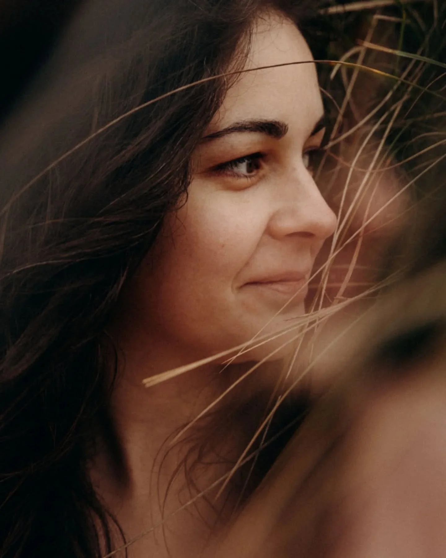 S&eacute;ance sur une plage bretonne en automne

Ce moment a un sens tour particulier pour cette femme.
Ce lieu, cette date, cette heure, tout r&eacute;sonne dans son histoire... tout ce qui m'anime dans mon travail ✨️
Merci @gvtlysa de m'avoir accor