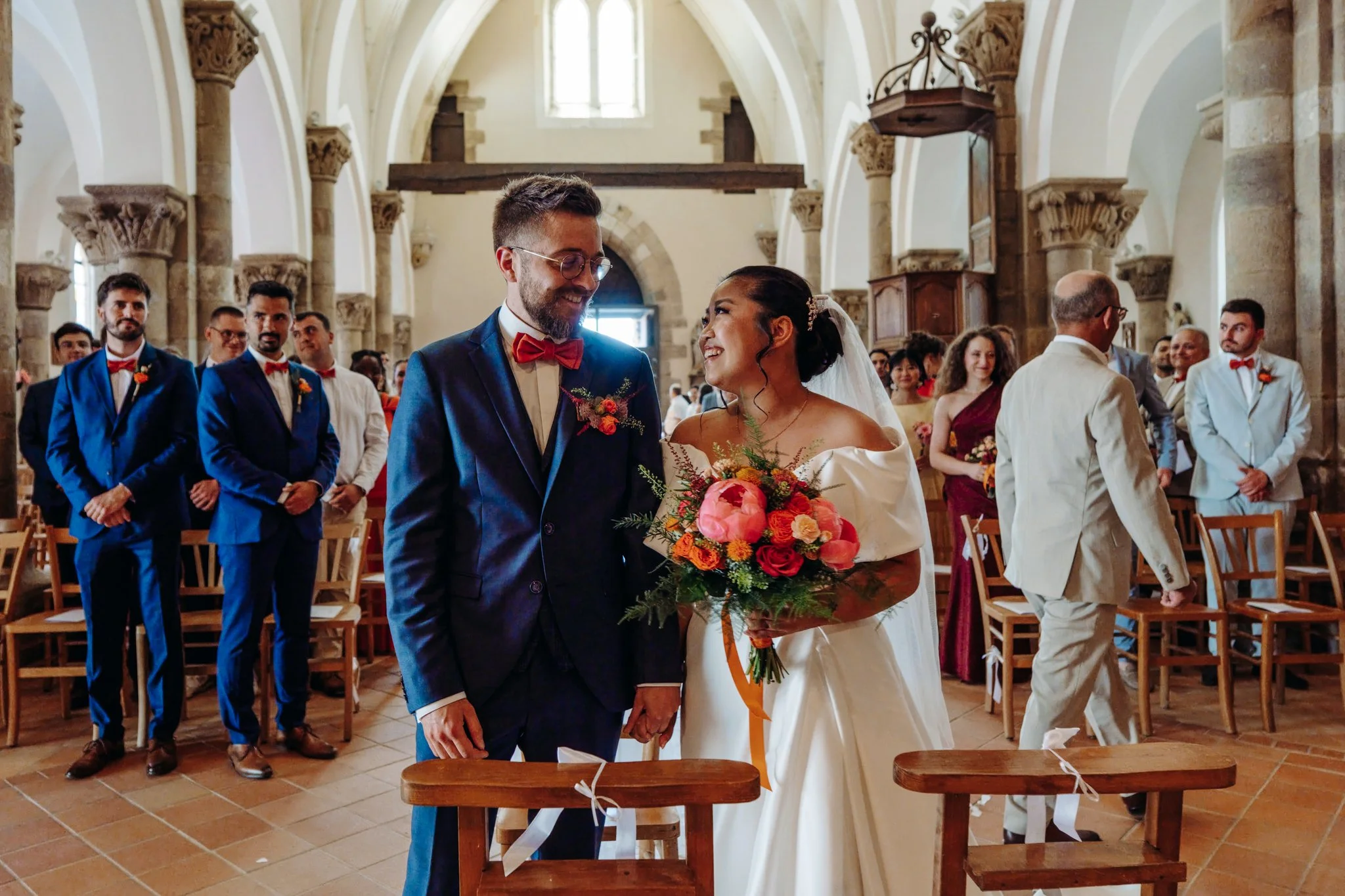 mariage-chateau-peufeilhoux-vallon-en-sully-photographe-@gaelle-care (33 sur 81).jpg