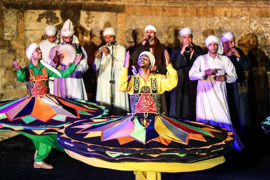 Tanoura Dancer 2.jpg