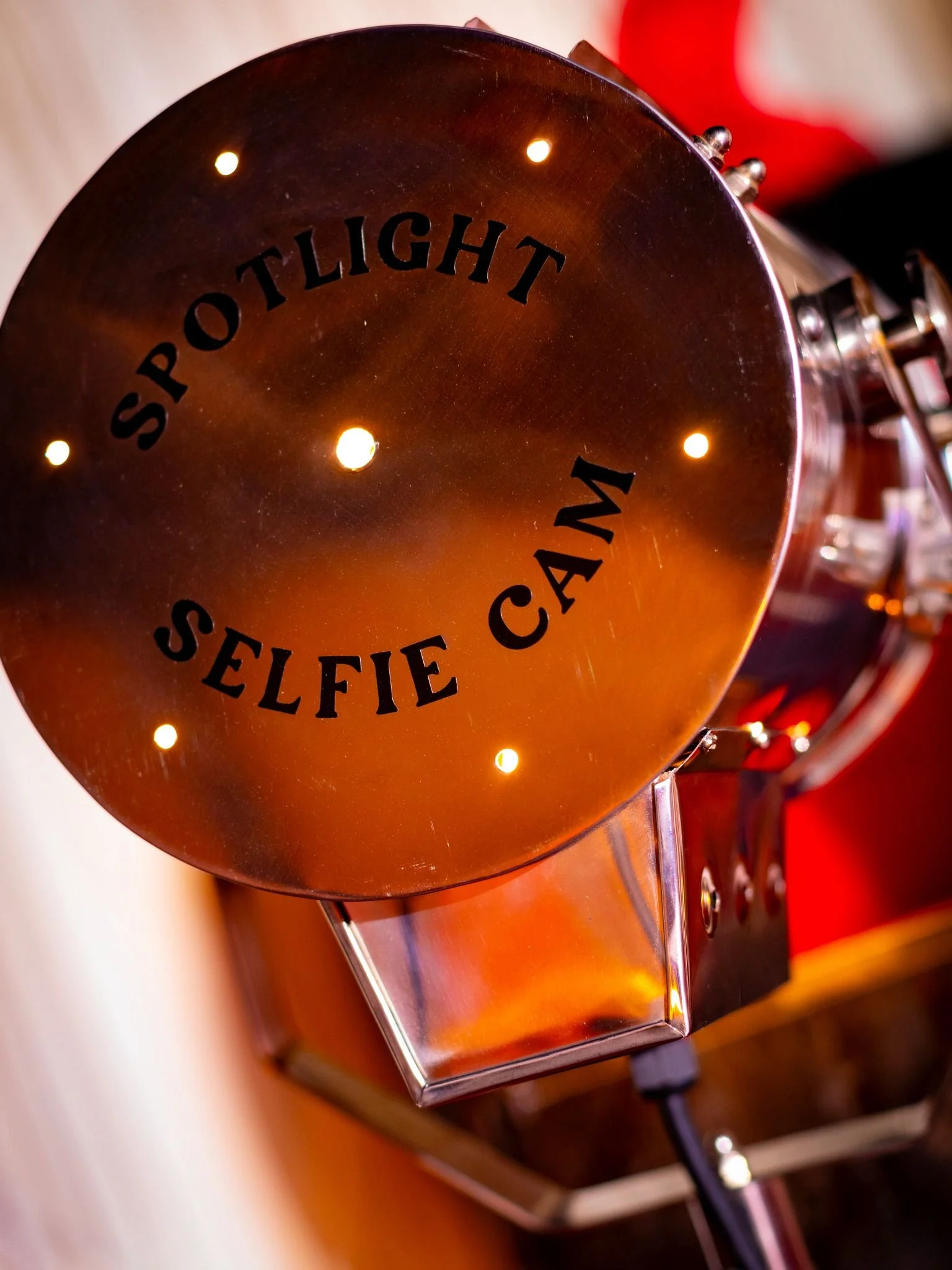 Spotlight Selfie Cam.jpg