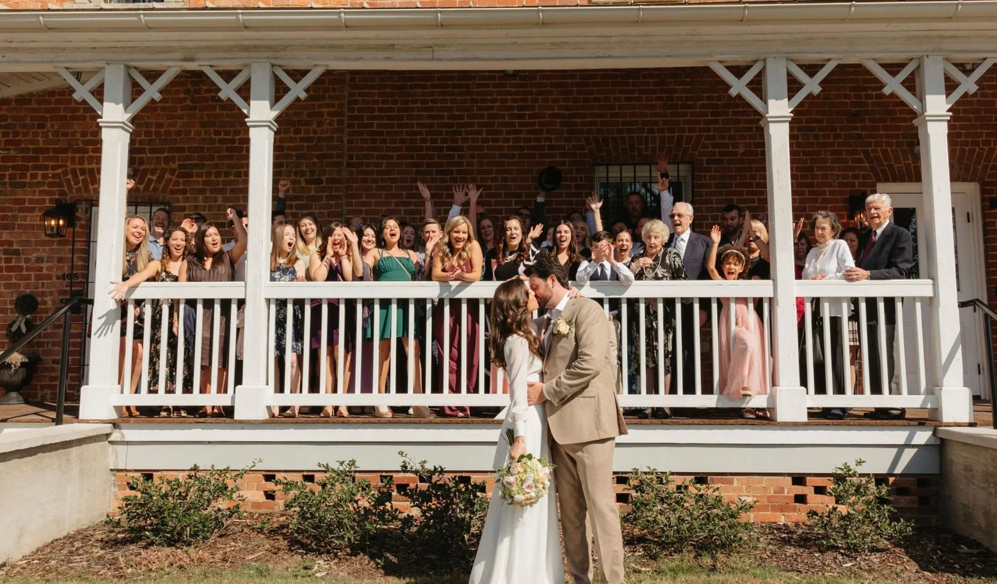 Happy anniversary to Erica and Steffan! 🥂 Their October brunch wedding was the perfect mix of laid back, personal, and so beautiful. We loved seeing their vision come to life here at the Historic Dallas Jail. Wishing you both many more years of happ