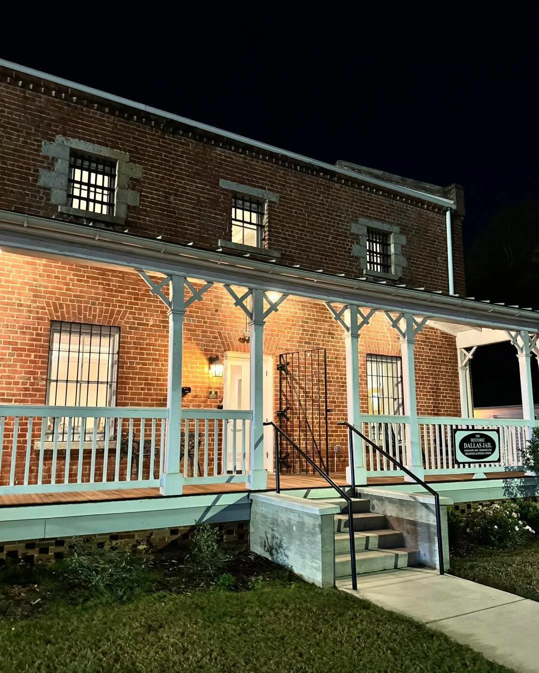 🎃 Happy Halloween from The Historic Dallas Jail! 👻

We&rsquo;ve got a double-header wedding weekend ahead &mdash; love is definitely brewing around here! 🖤

And guess what? Next year Halloween falls on a Saturday, and we&rsquo;re already planning 