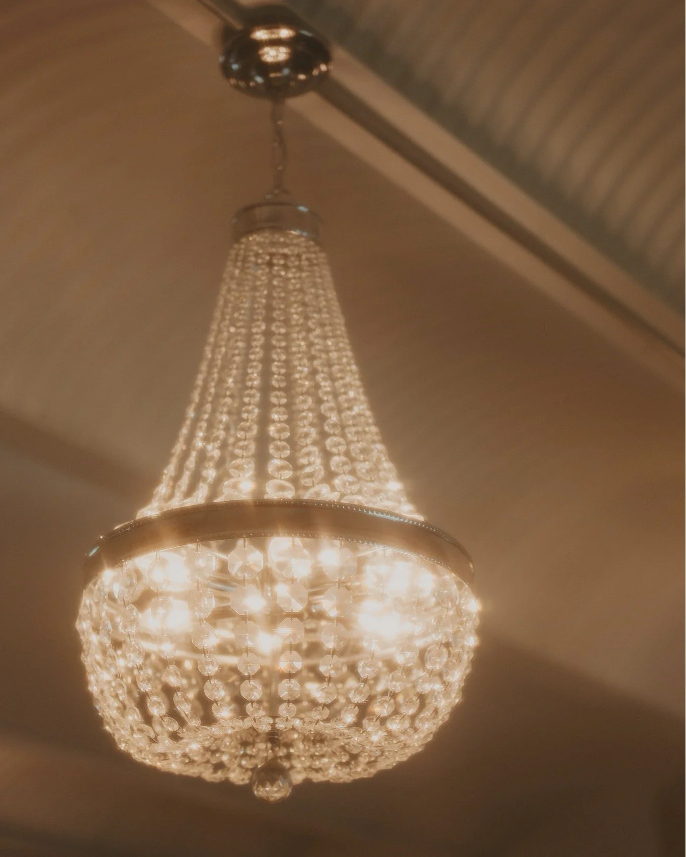 Discover the hidden gem of Dallas, NC

Built in 1848&mdash; The Historic Dallas Jail blends Southern charm and timeless elegance in every corner. It&rsquo;s the perfect mix of vintage and modern for your wedding day.

@capturing_grace_photo