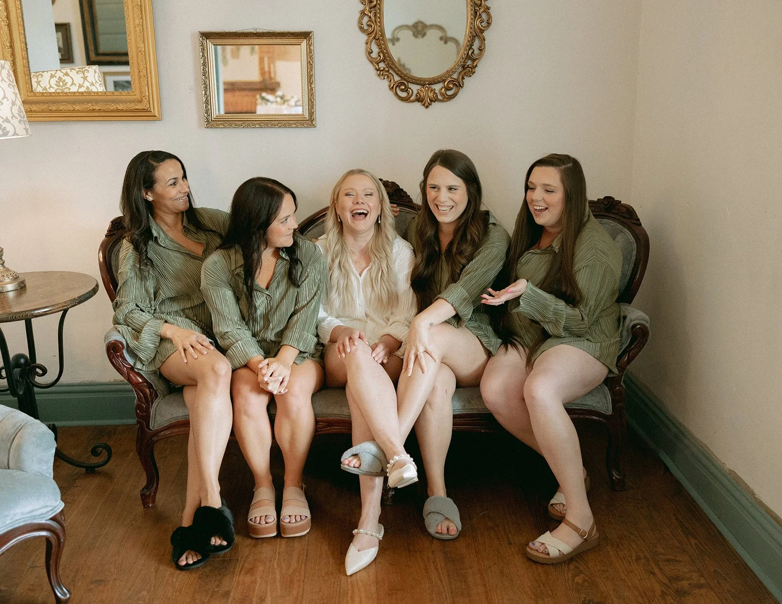 The morning of your wedding deserves to feel calm, beautiful, and full of excitement. ✨

Samantha Couick Photo

#gastoncountybride#DallasNCWeddings #GettingReadySuite #BridalSuiteGoals #HistoricDallasJail #NCWeddingVenue #GastonCountyBride