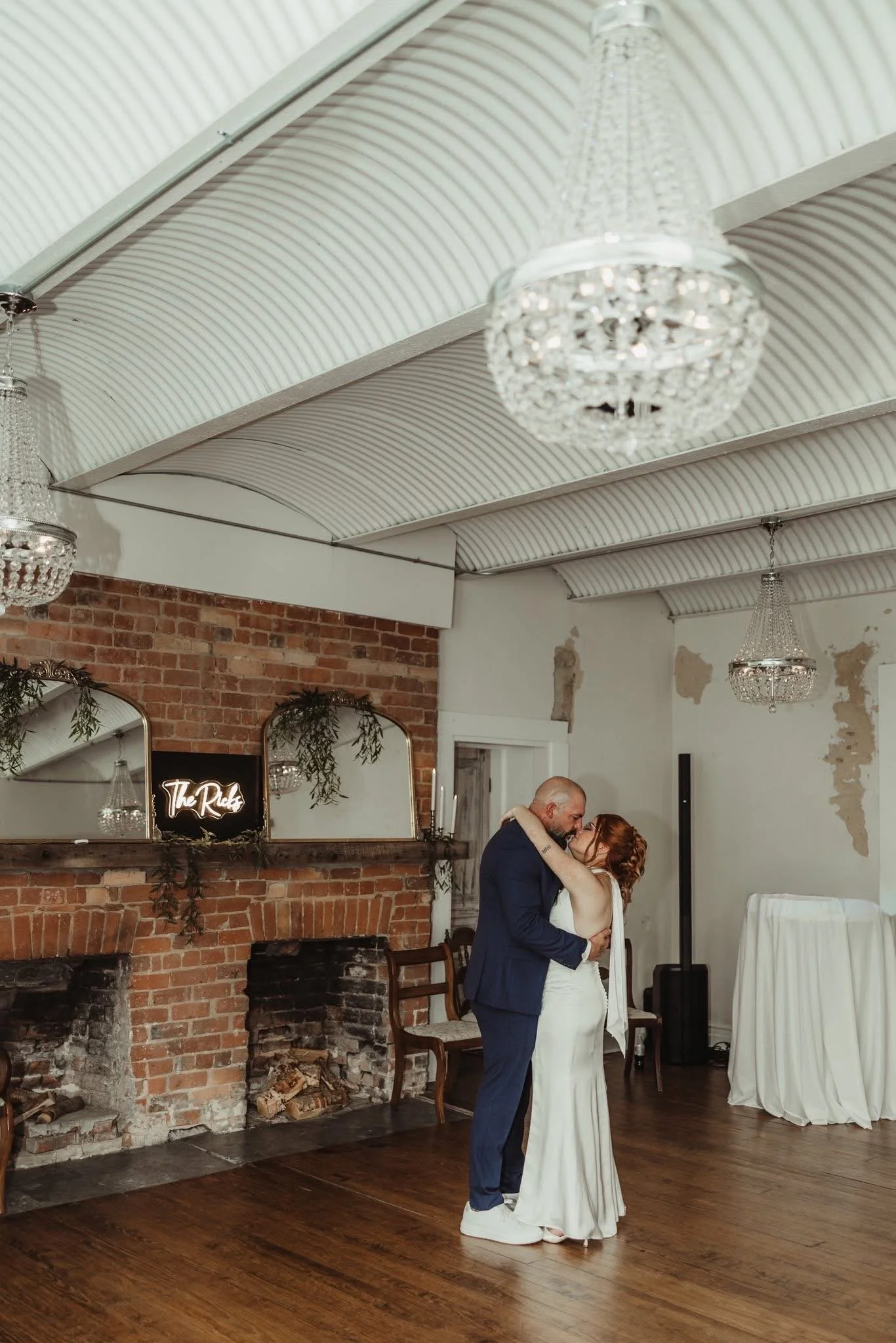 The Historic Dallas Jail Real Wedding Brooke Jacob33.JPG