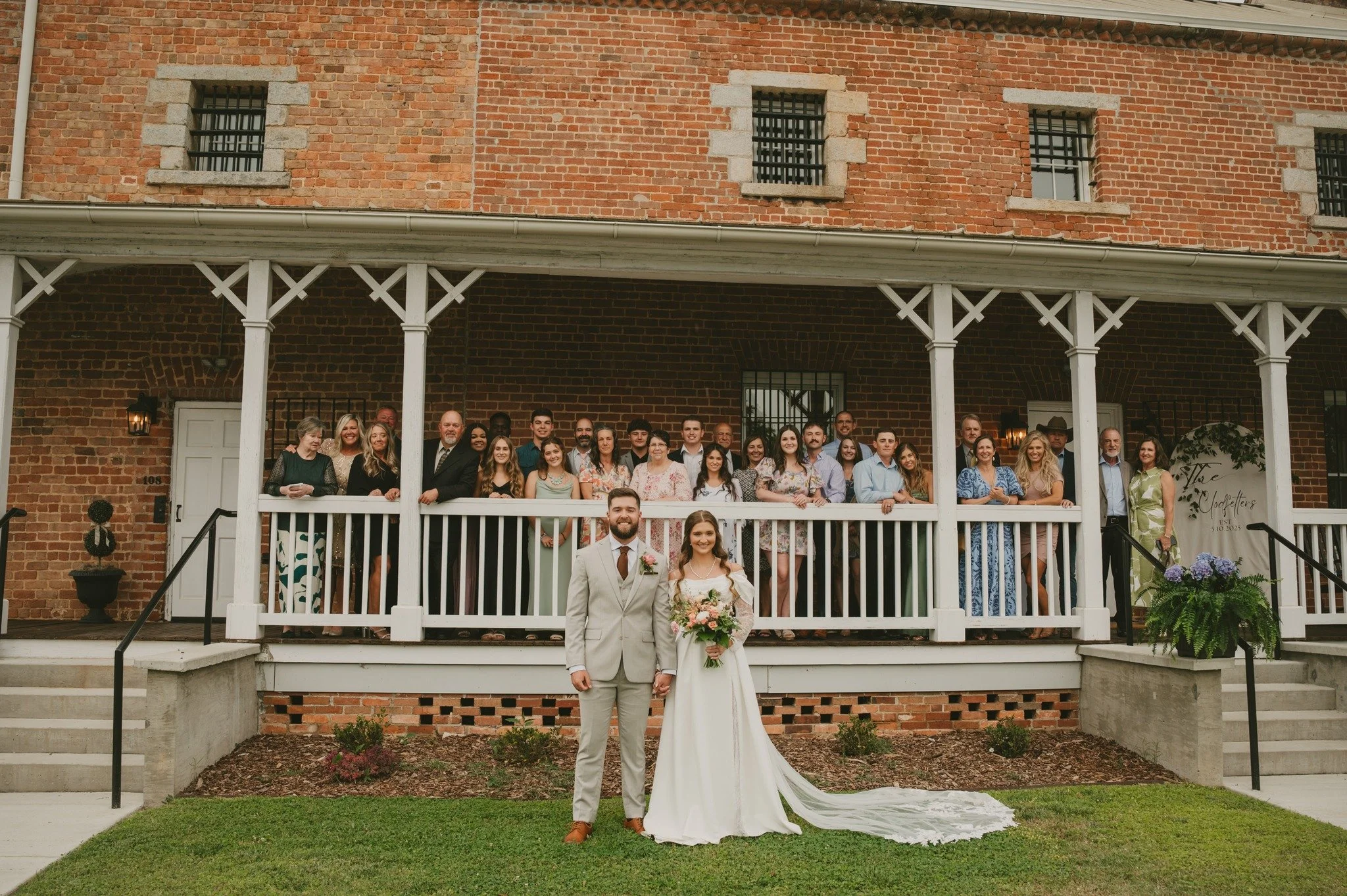 Small guest list. Big feelings.
Micro weddings will always have our heart 🤍

@capturing_grace_photo 

#MicroWedding #IntimateWedding #WeddingPlanning #DallasNCWeddings #ncbridetobe