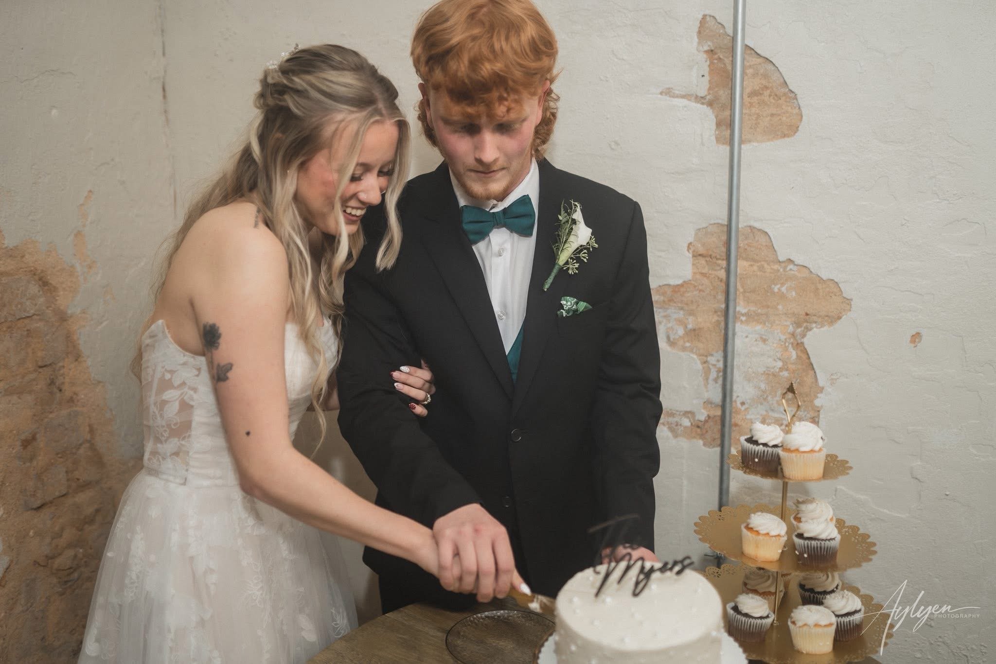 The Historic Dallas Jail Real Wedding Abigail and Devin29.JPG