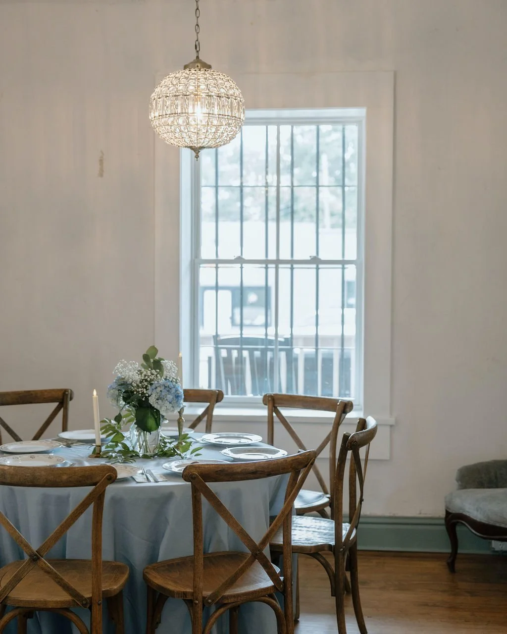 Before the wedding comes the celebration 🤍
 We love hosting bridal showers here.

@dedicatedphotoco 

#BridalShowerVenue #DallasNCEvents #NCBride #WeddingPlanning #EventVenue